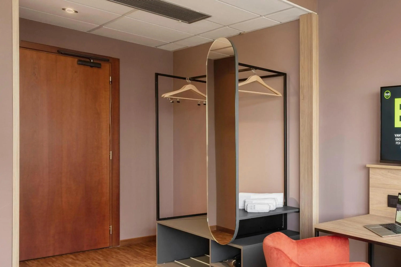 Отель B&B Cuneo Cristal