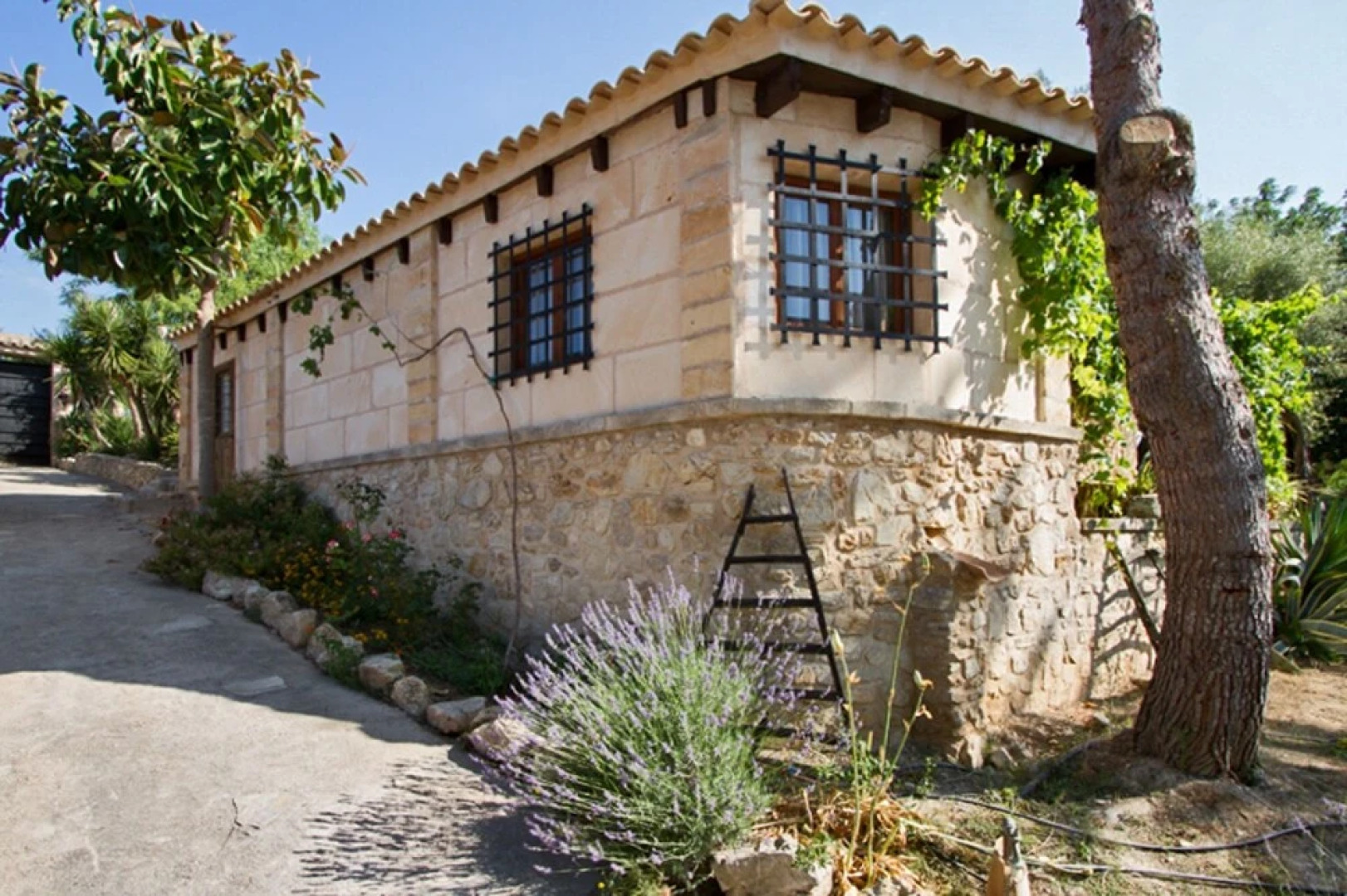 Apartment With one Bedroom in Petra, With Pool Access, Enclosed Garden