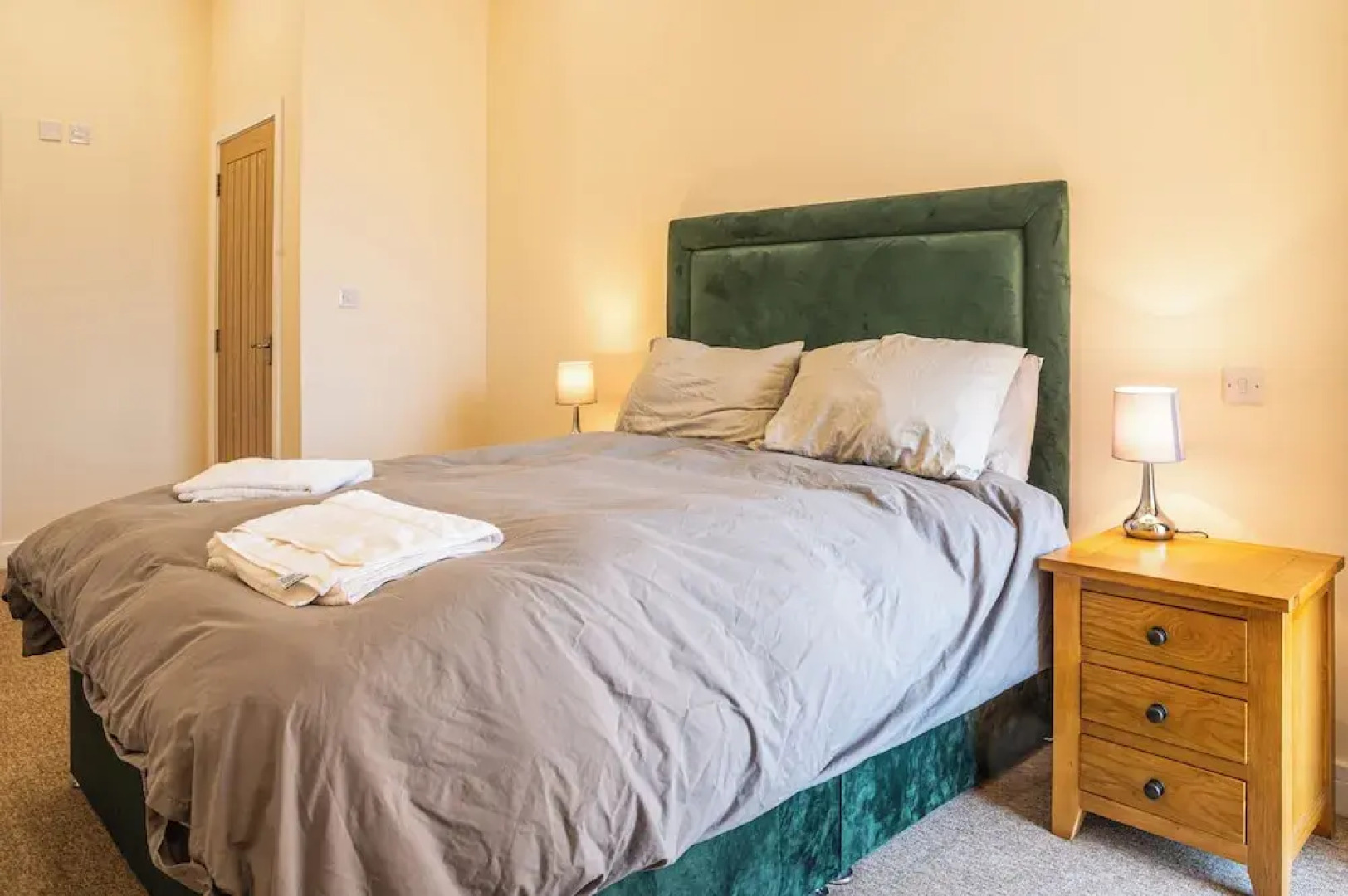 Bears Court North Barn 6