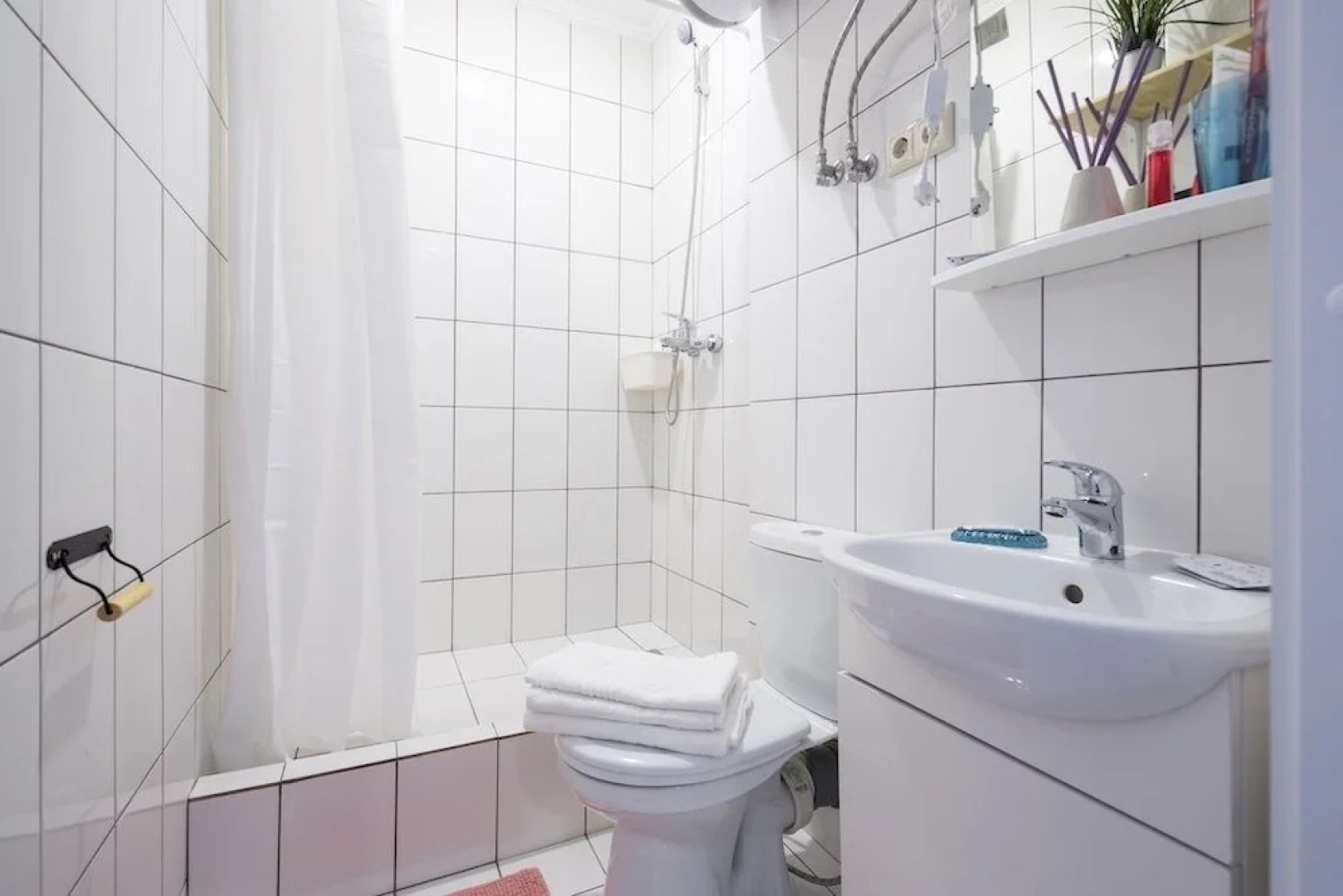 Апартаменты и студия RedHouse