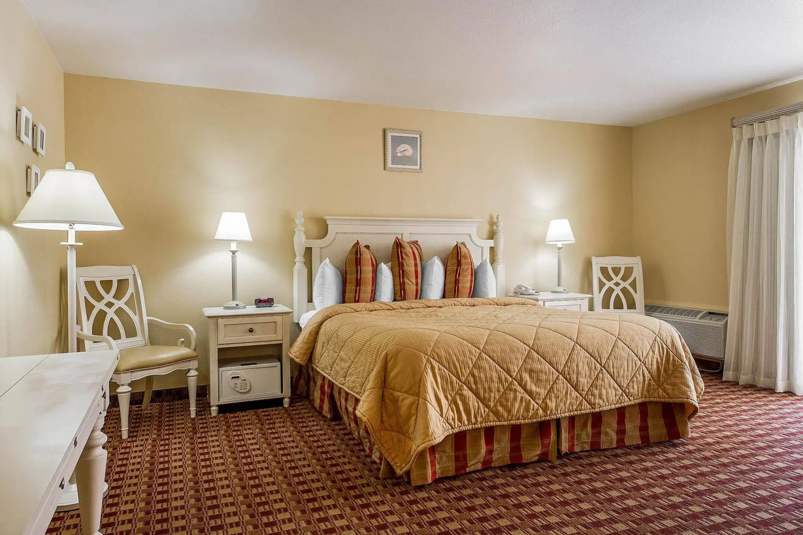 Quality Inn & Suites Capitola By the Sea