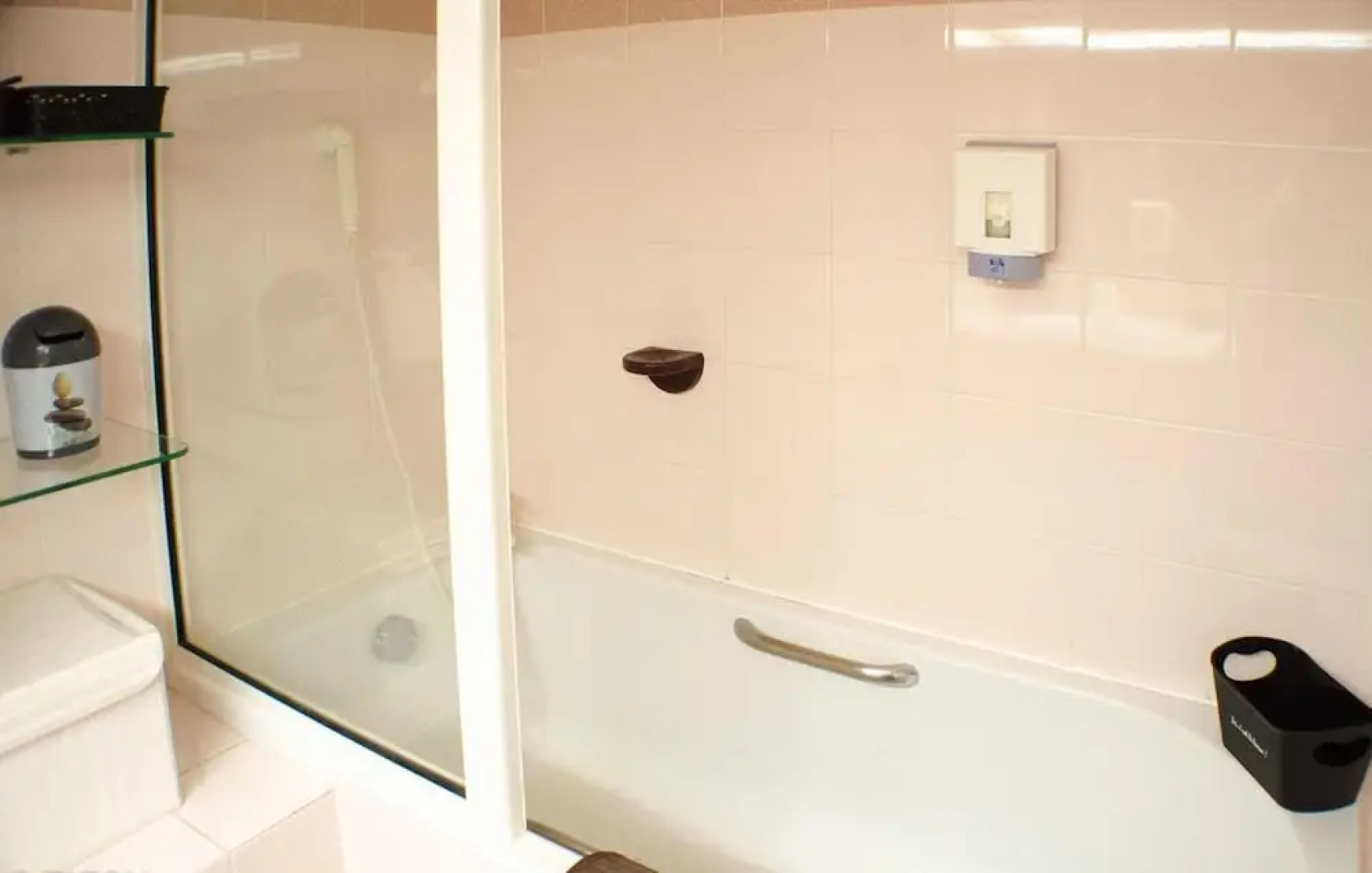 Piscine et Tennis et Proche Plage