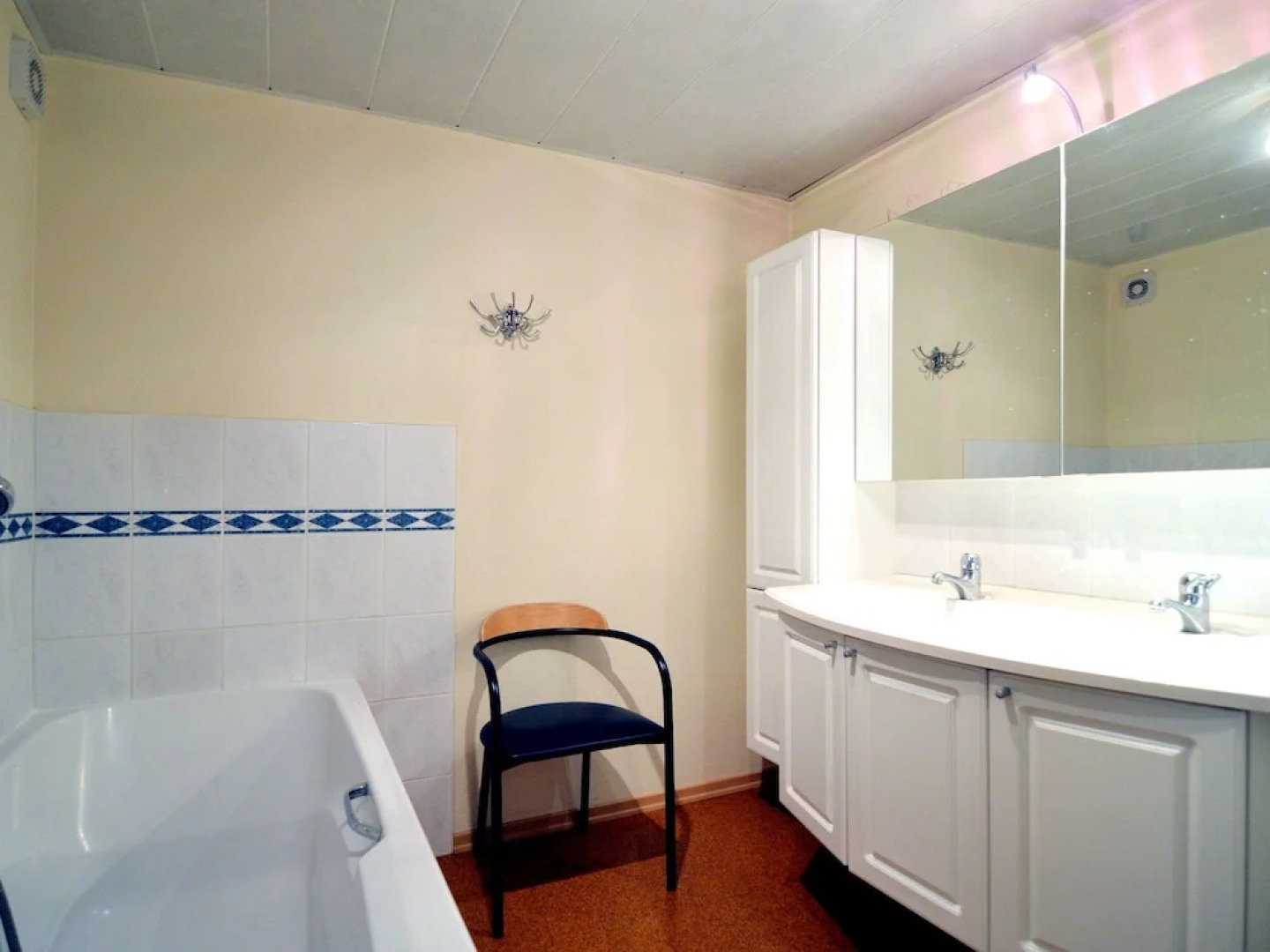 Cozy Holiday Home in Anseremme With Sauna