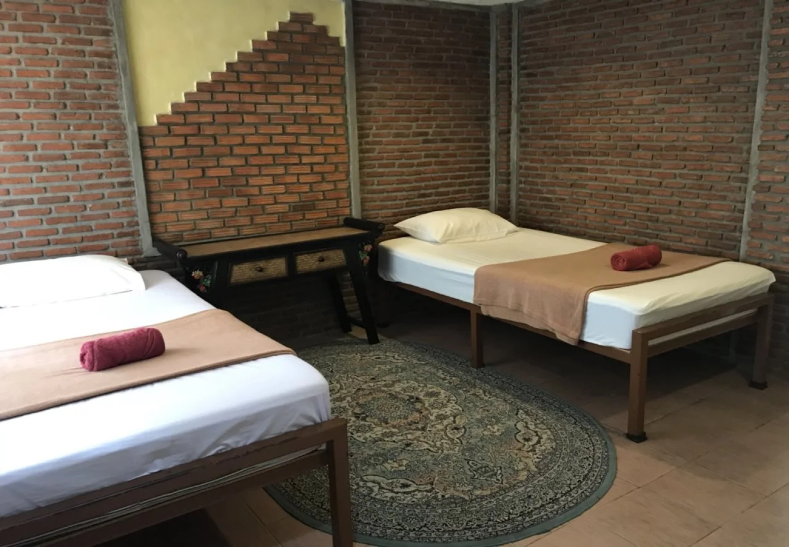 Moradok Thai Guesthouse - Hostel