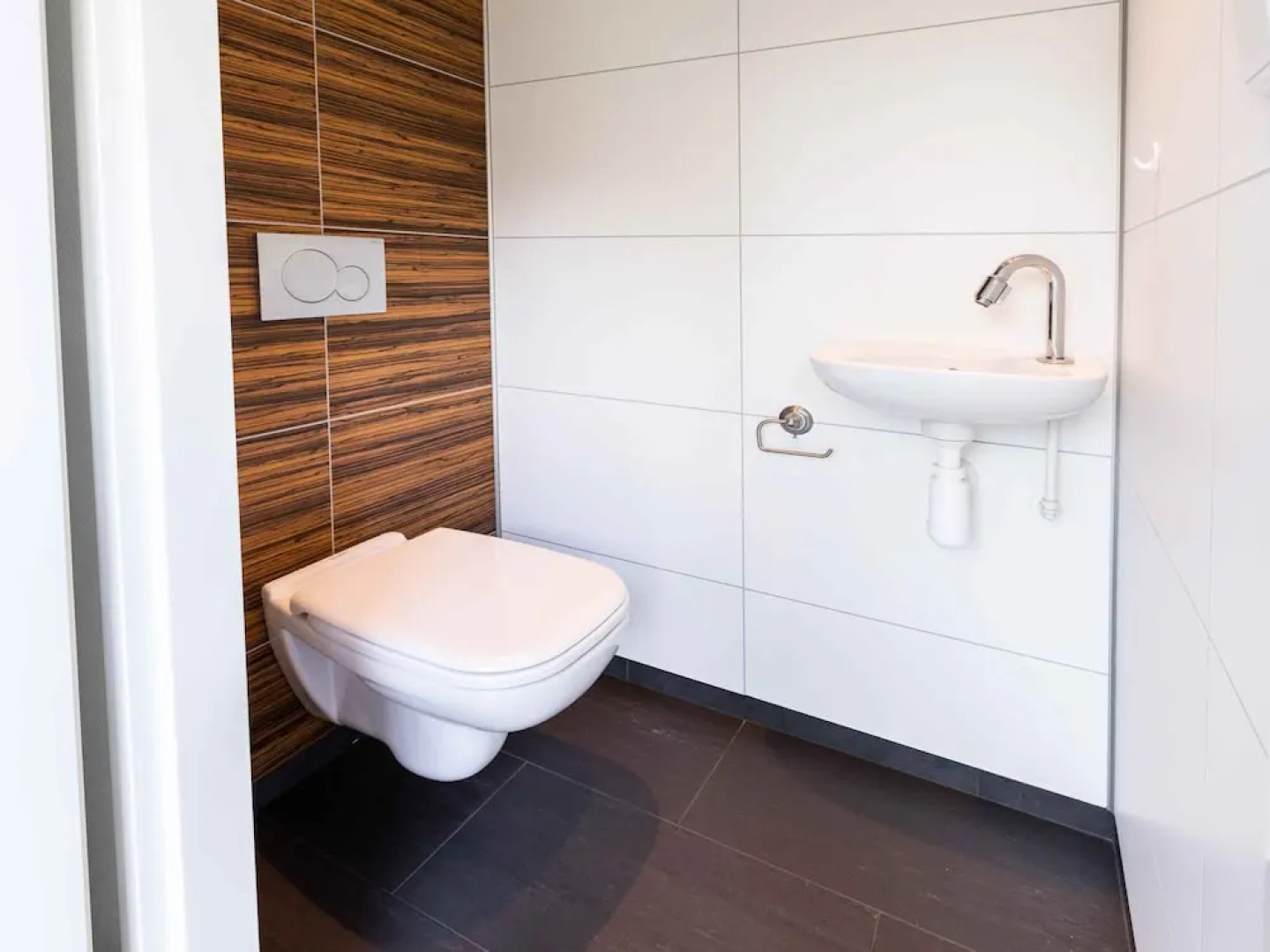 Comfy Chalet in a Holiday Park Near De Veluwe