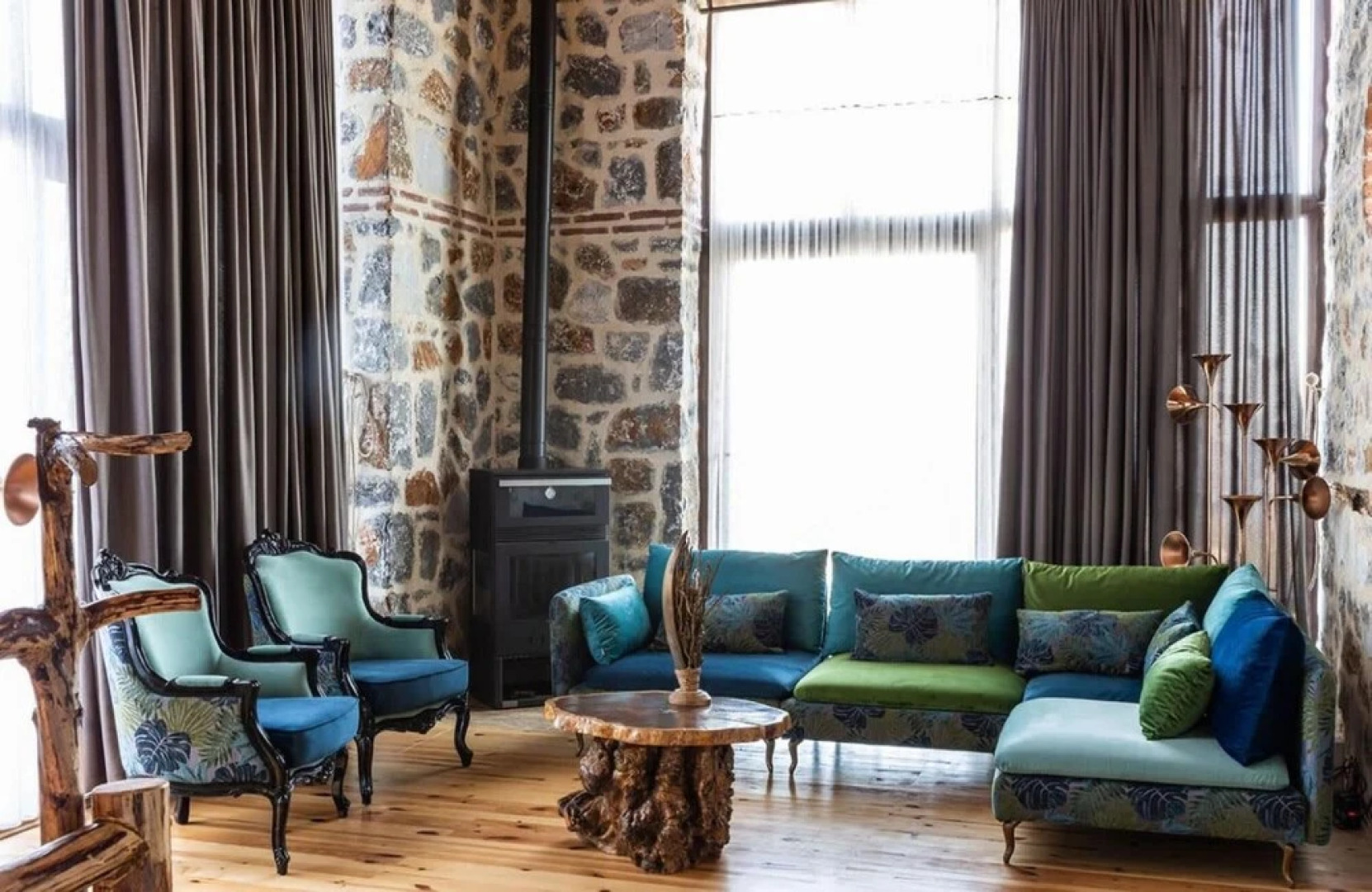 Magnificient Stone House With Private Pool and Jacuzzi in Iznik Bursa