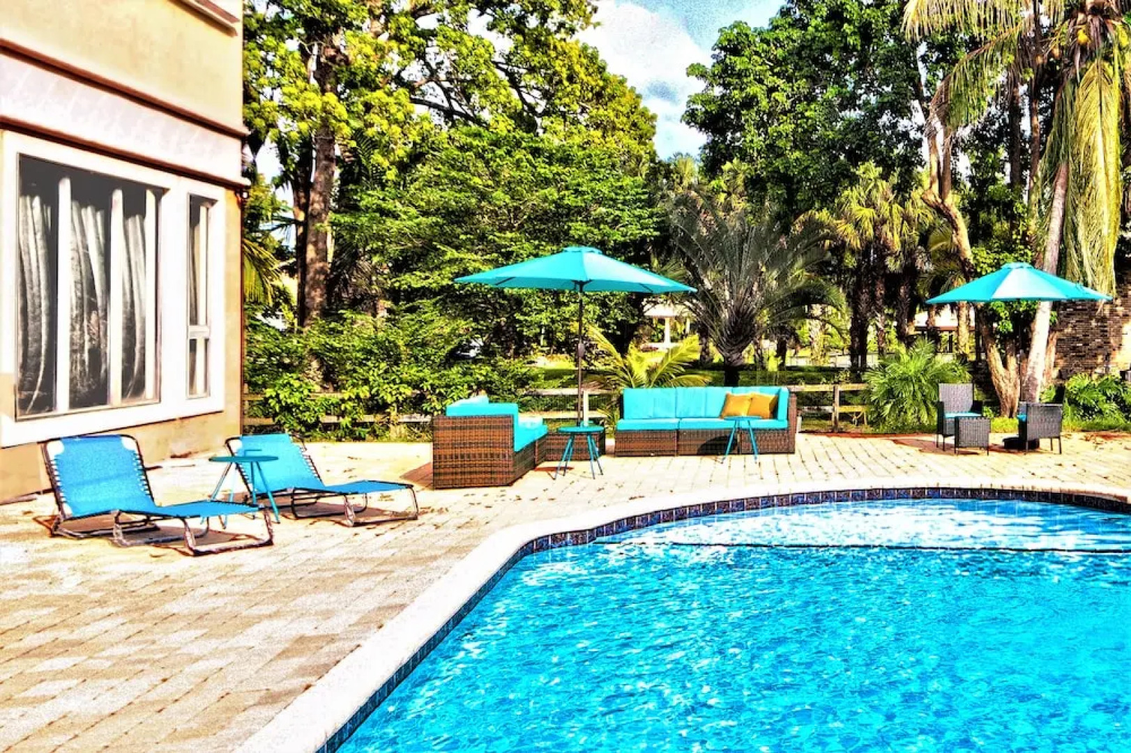 Chateau Paradiso Plantation Mansion villa