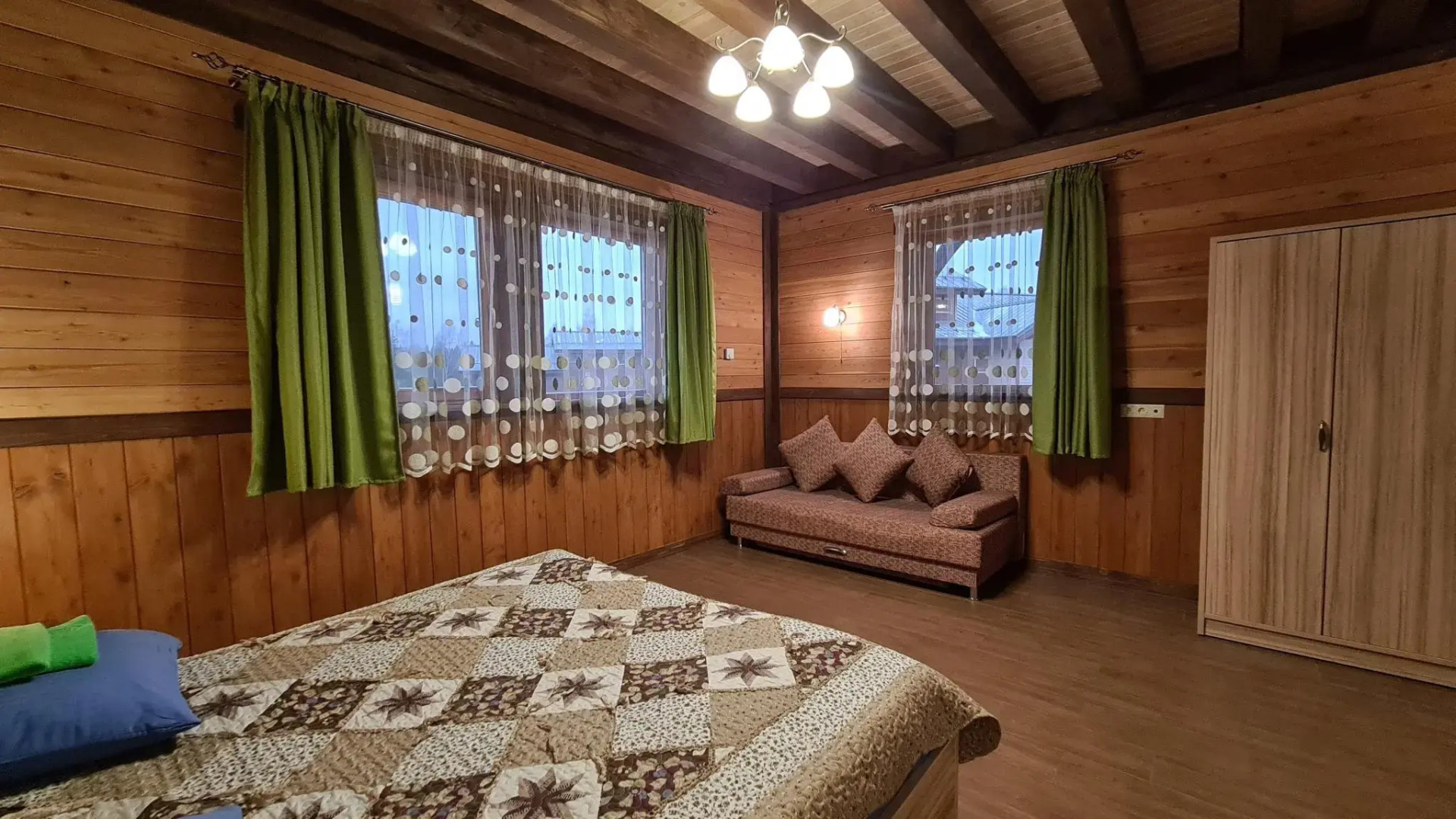 Коттедж Б1 на базе отдыха Новинки Парк