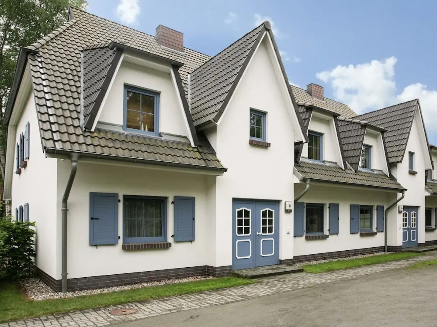 Lovely Apartment in Dierhagen Strand near Baltic Sea