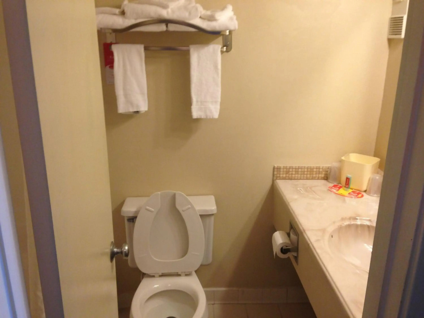 Econo Lodge Burlington I-40