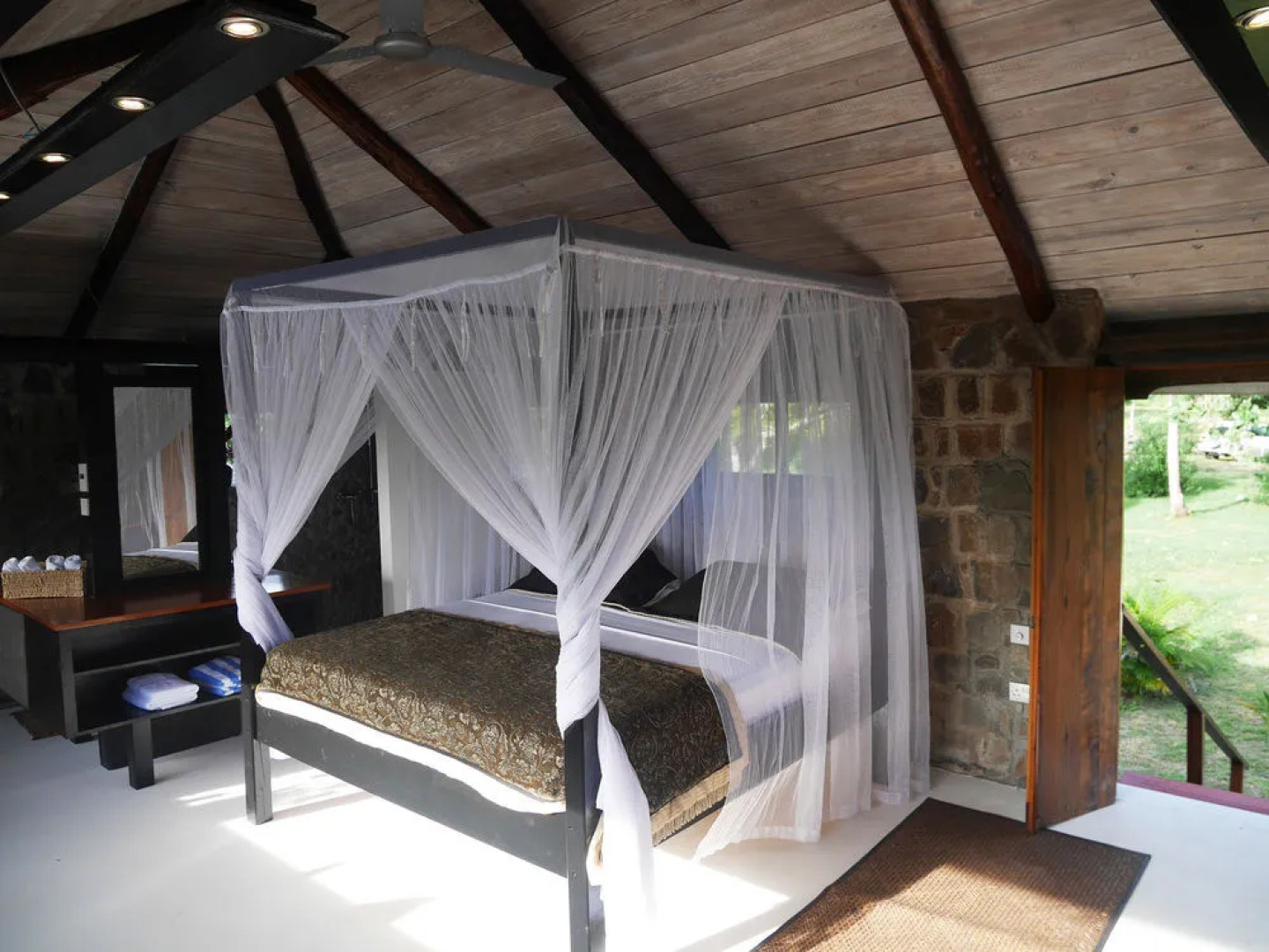 The Old Fort, Natural Hotel & Estate