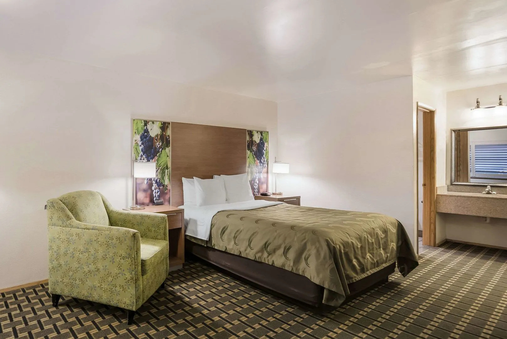 Quality Inn Near Fort Hunter Liggett