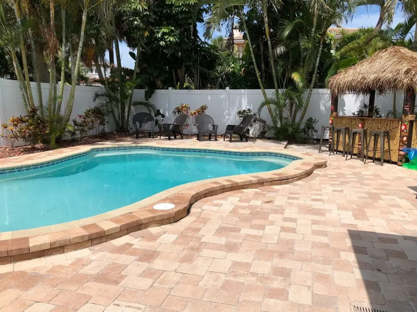 Summer Breeze 7 Bedroom Home by Redawning