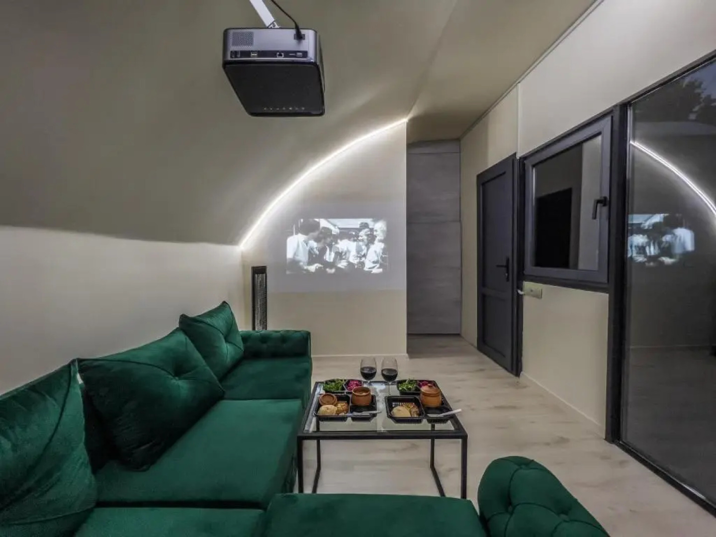 Glamping Georgia Krikhi