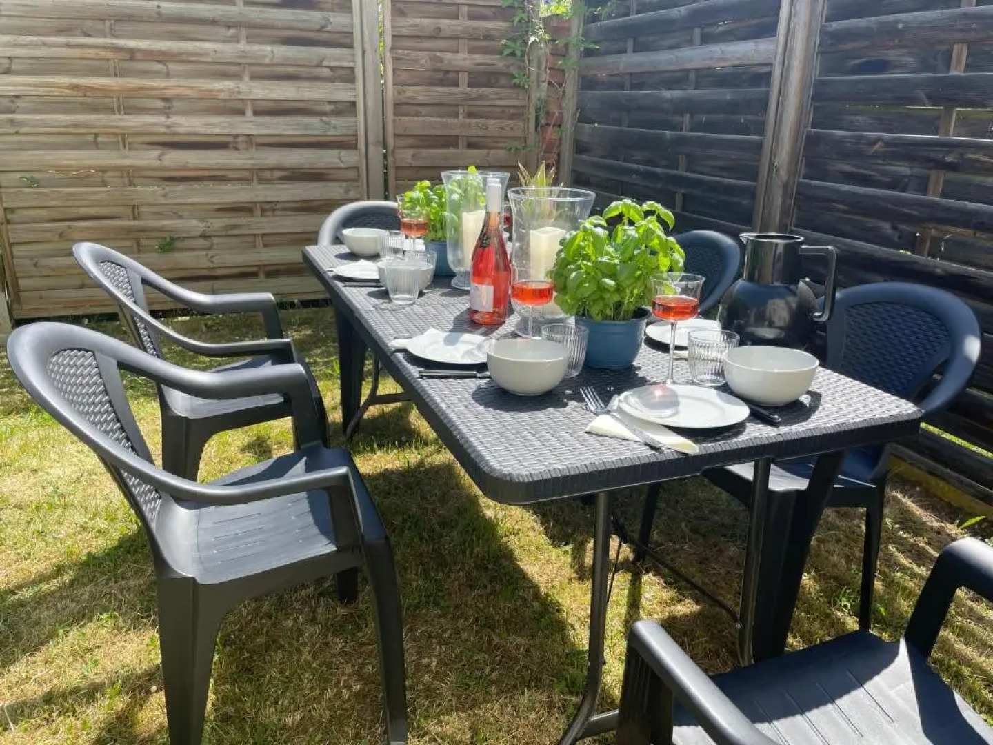 BAUHAUS Design-Luxus Apartment, 20er Jahre Stil, Garten