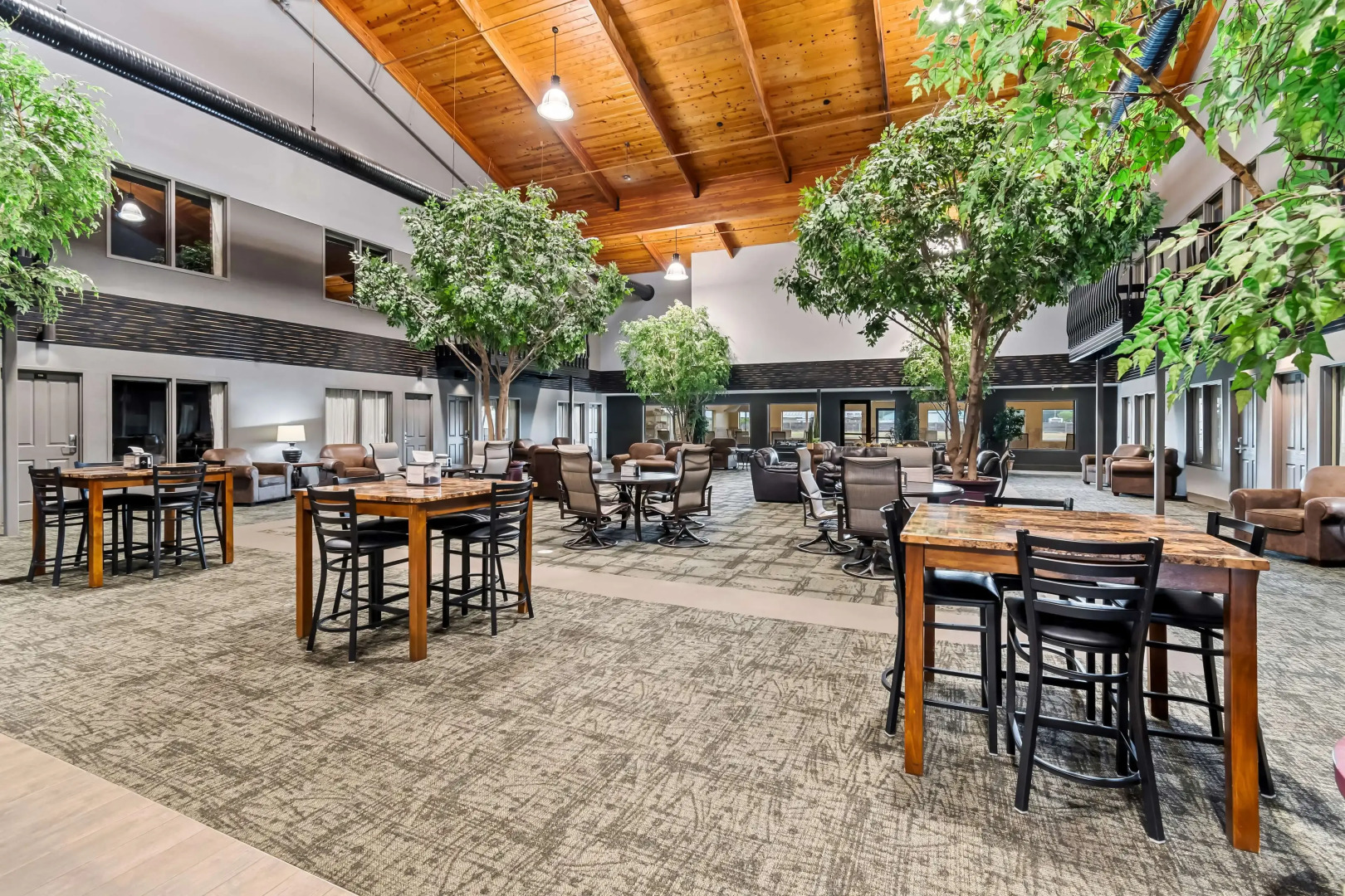 Heartland Inn & Suites, Surestay Collection By Best Western