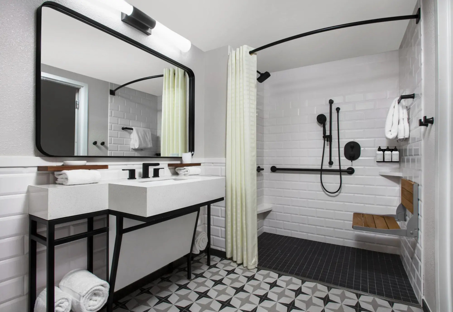 Bellwether Beach Resort