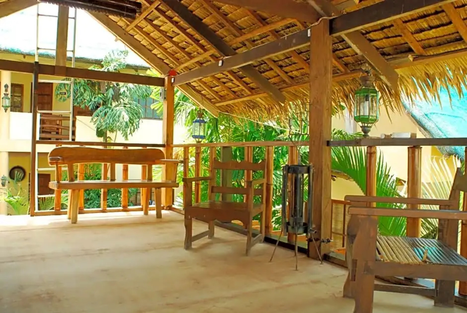 Casa Manuel Resort & Hotel