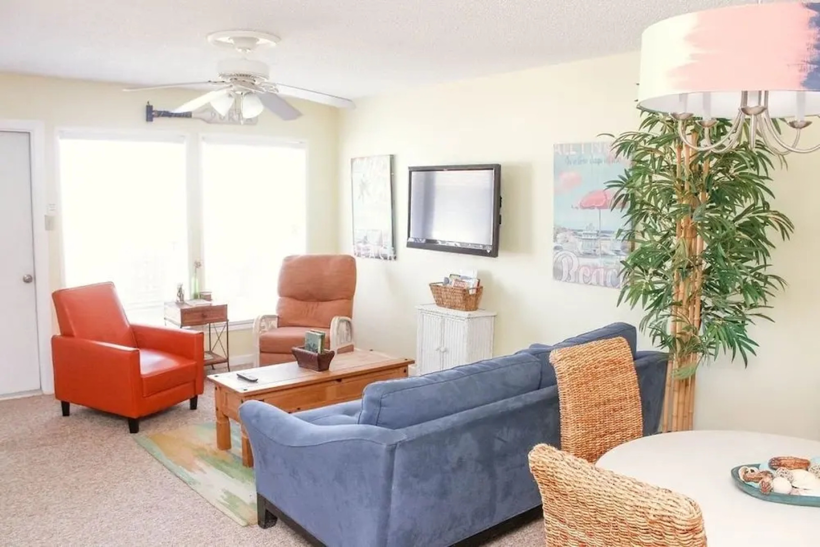 Casa Sea-Esta - 2 Br condo by RedAwning