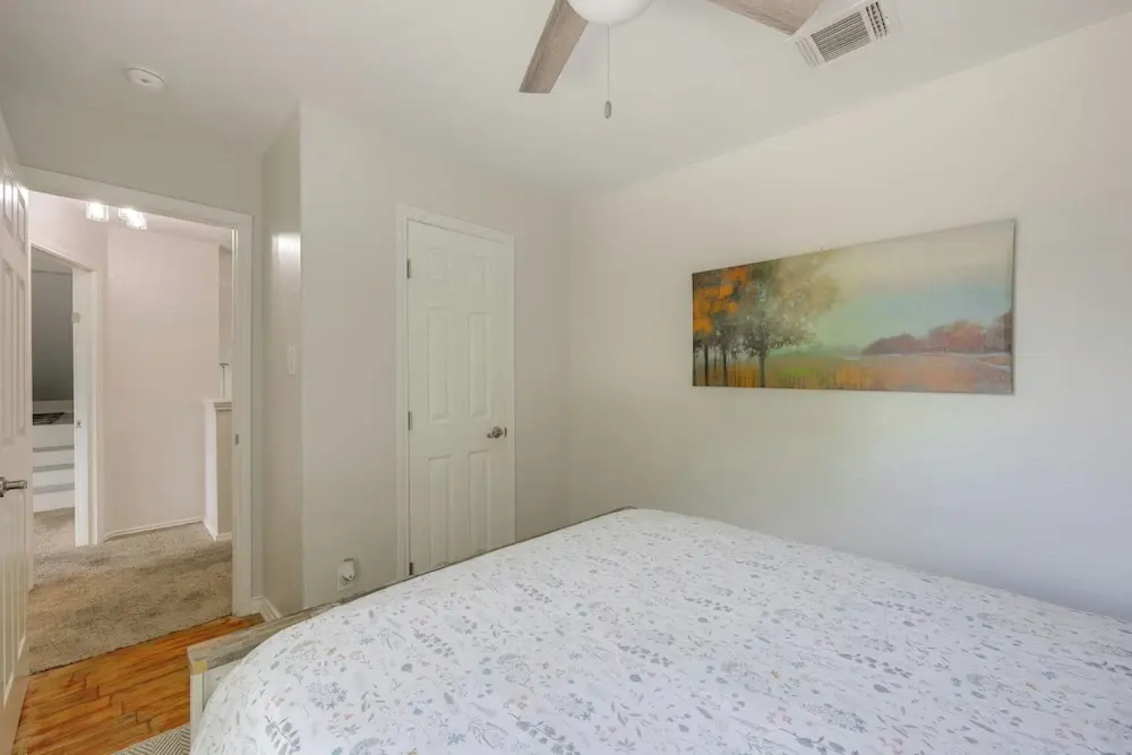 Hot Tub & Game Room: Spacious Live Oak Home!