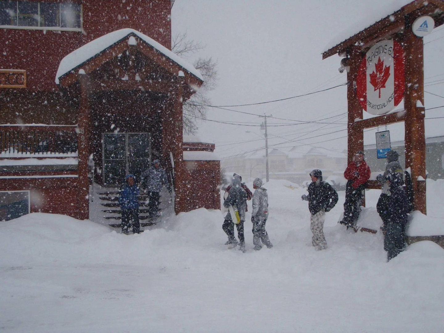 Raging Elk Adventure Lodging