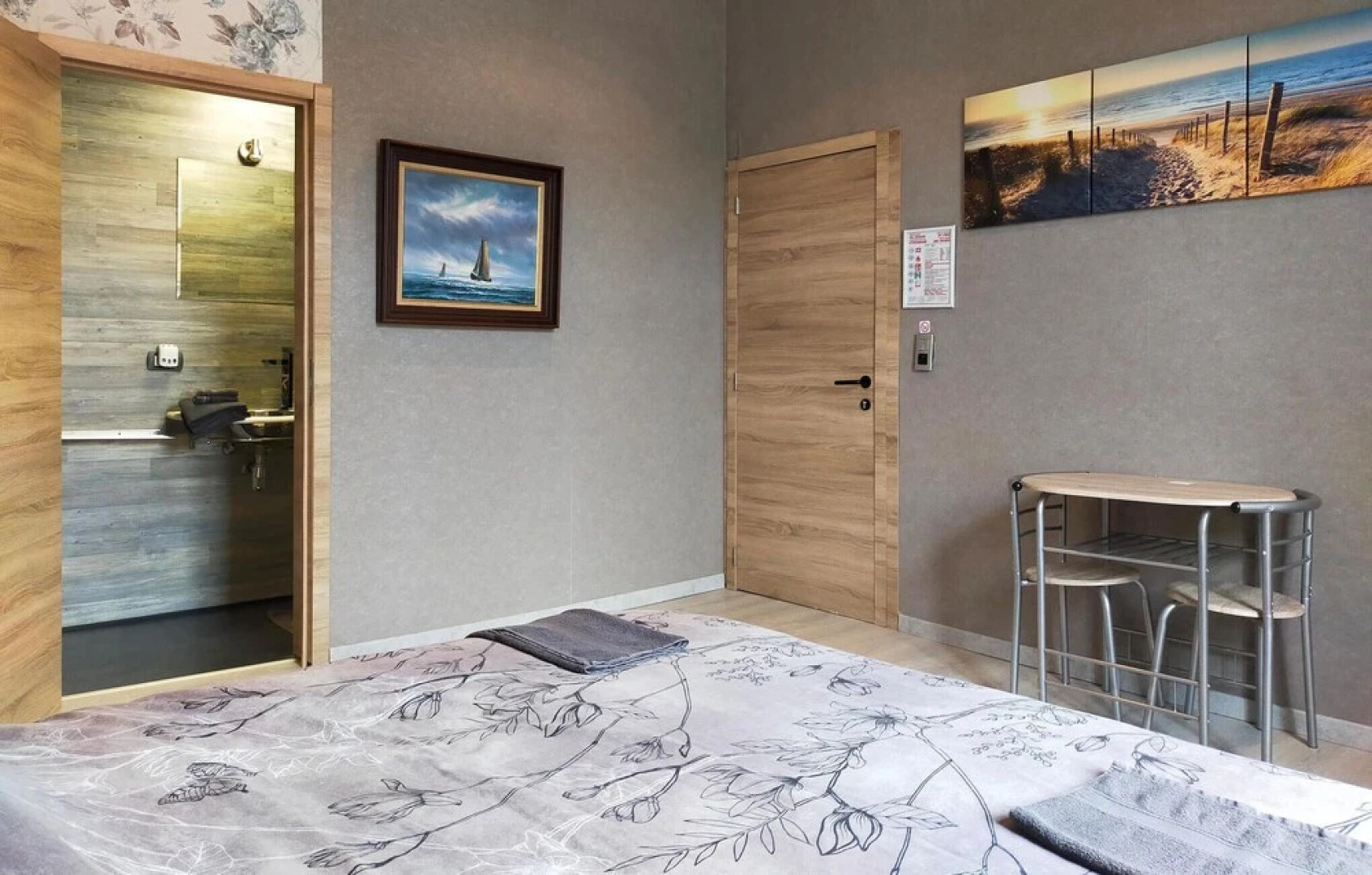 Stunning Home in Oostende With 4 Bedrooms