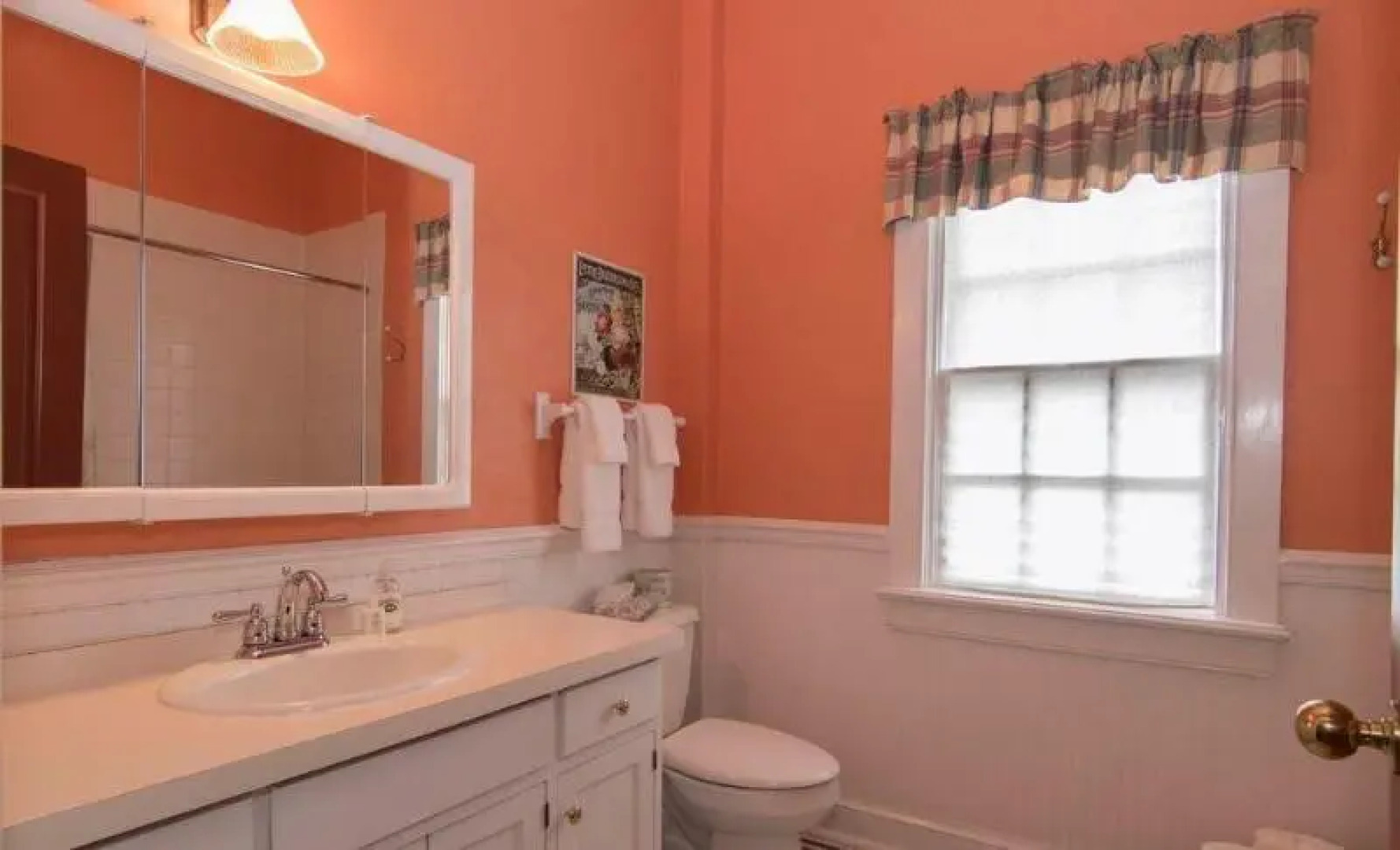 The Rochester Inn, A Historic Hotel