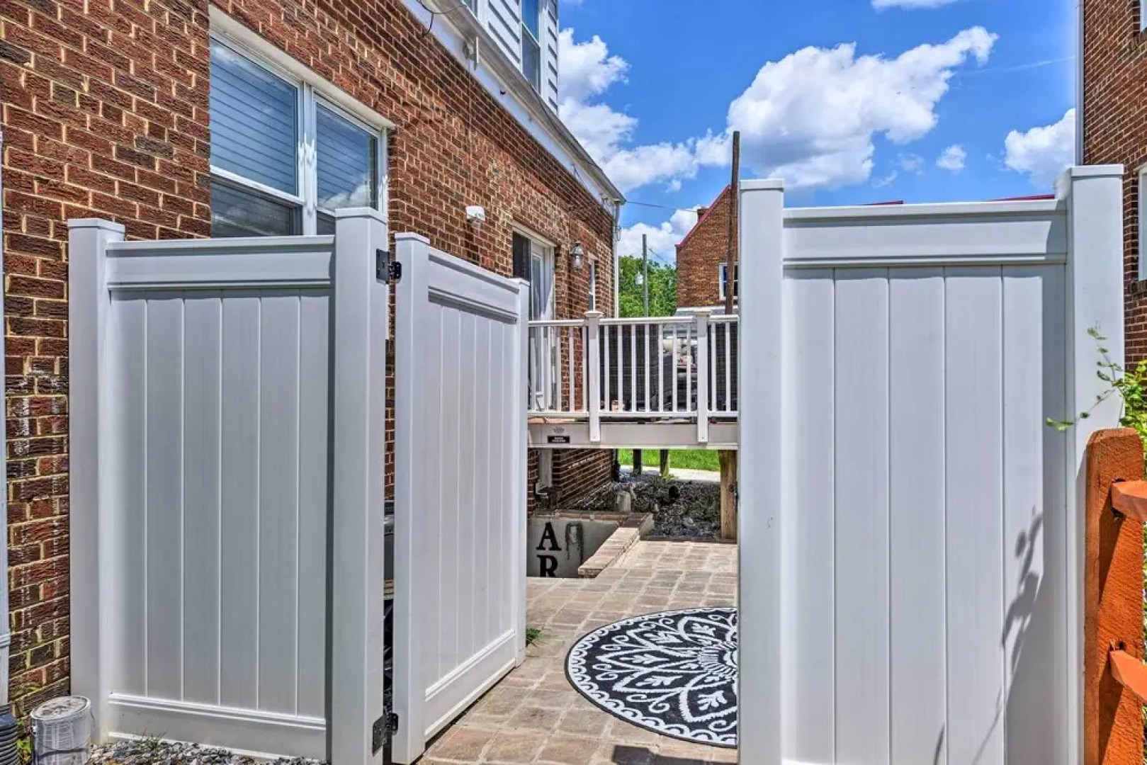 Stylish DC Studio ~ 5 Mi to National Mall!