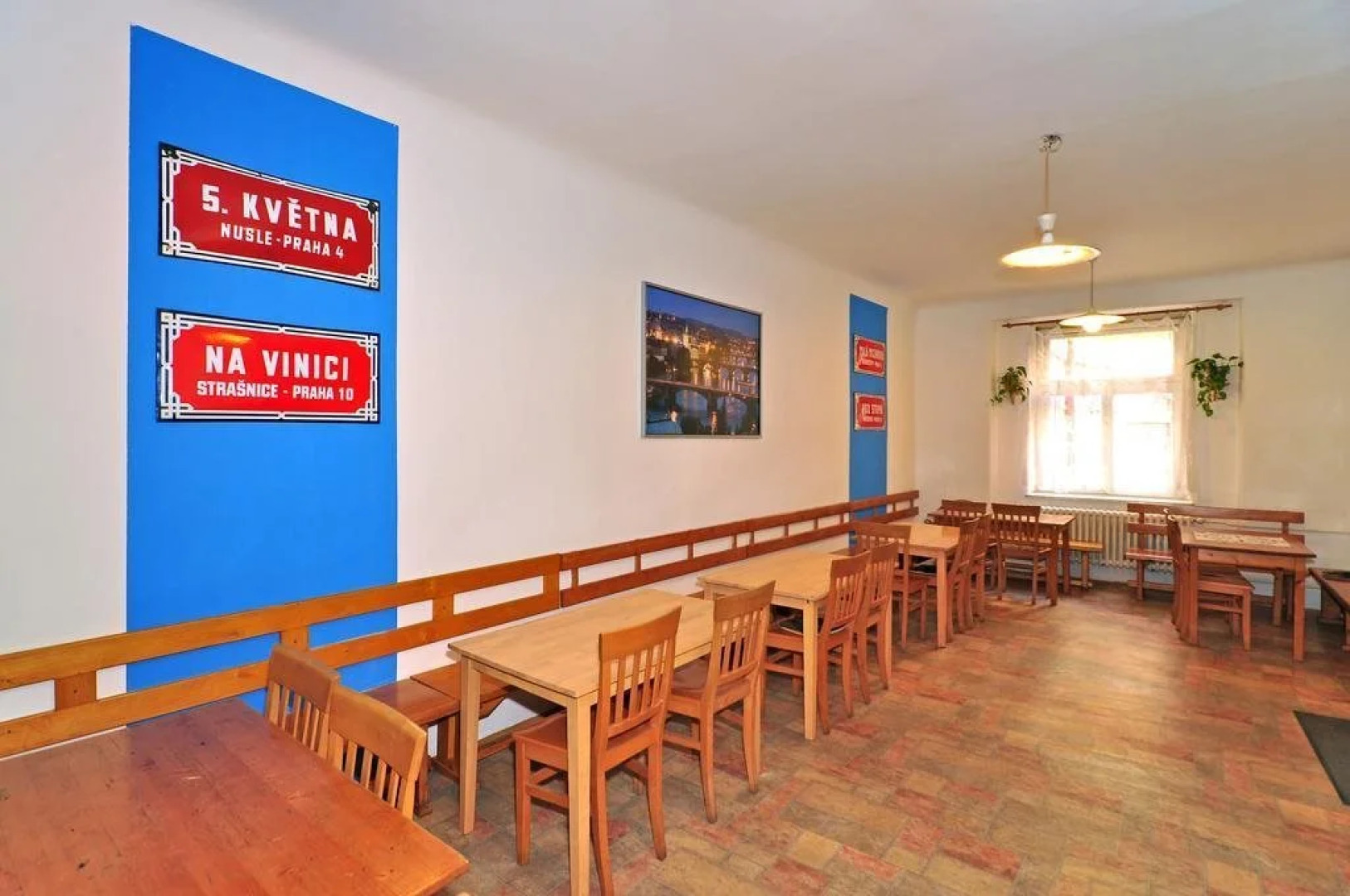 Ritchies Hostel & Hotel