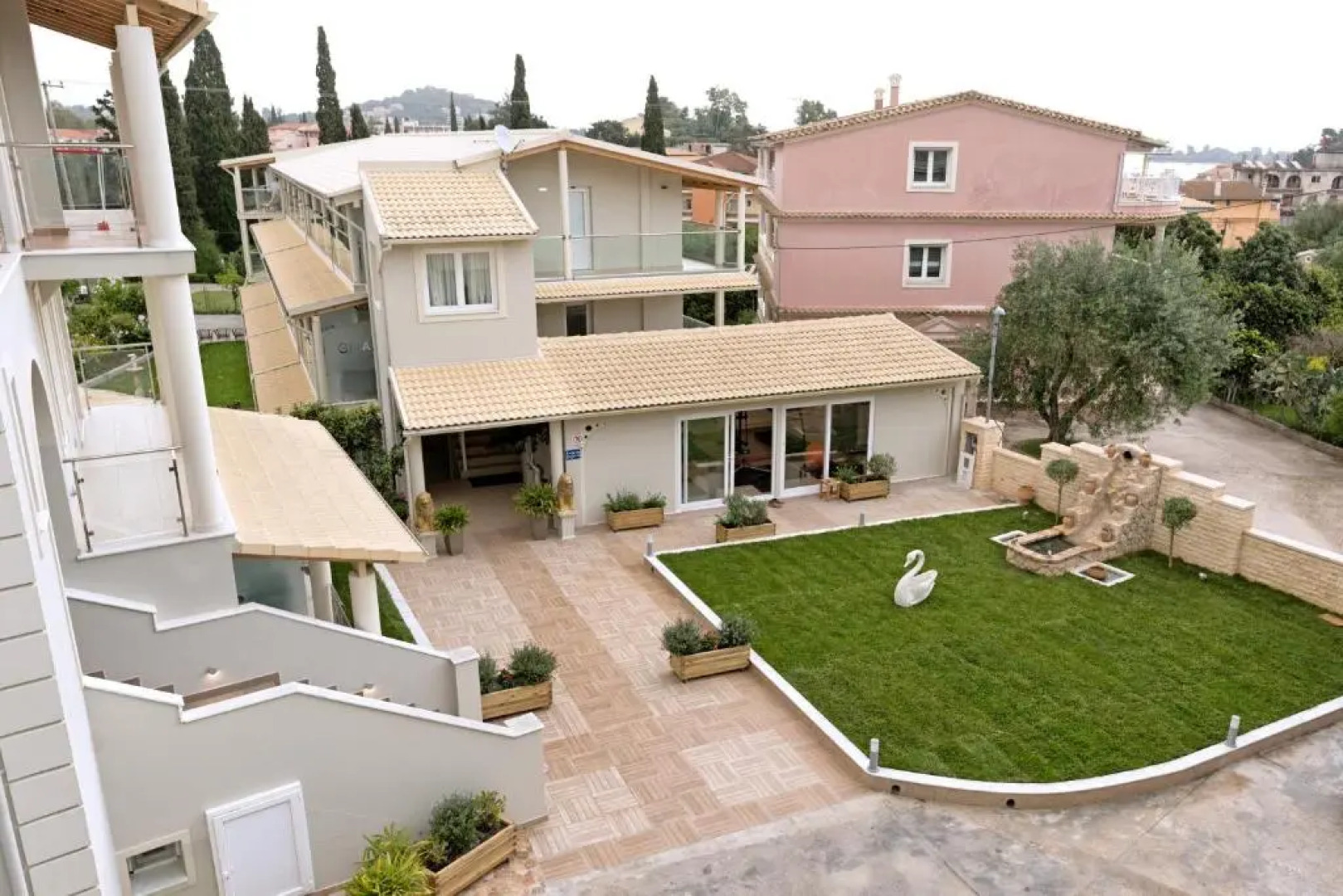 Palapart Gikas Gouvia