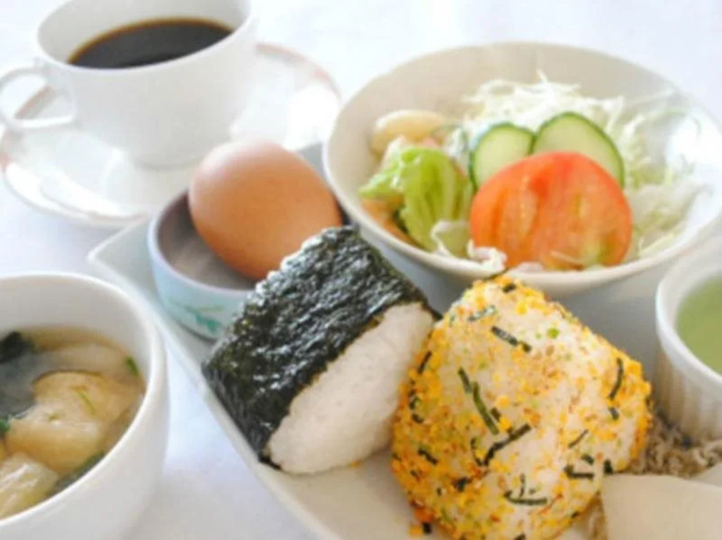 Nest West Garden Tosa Hotel