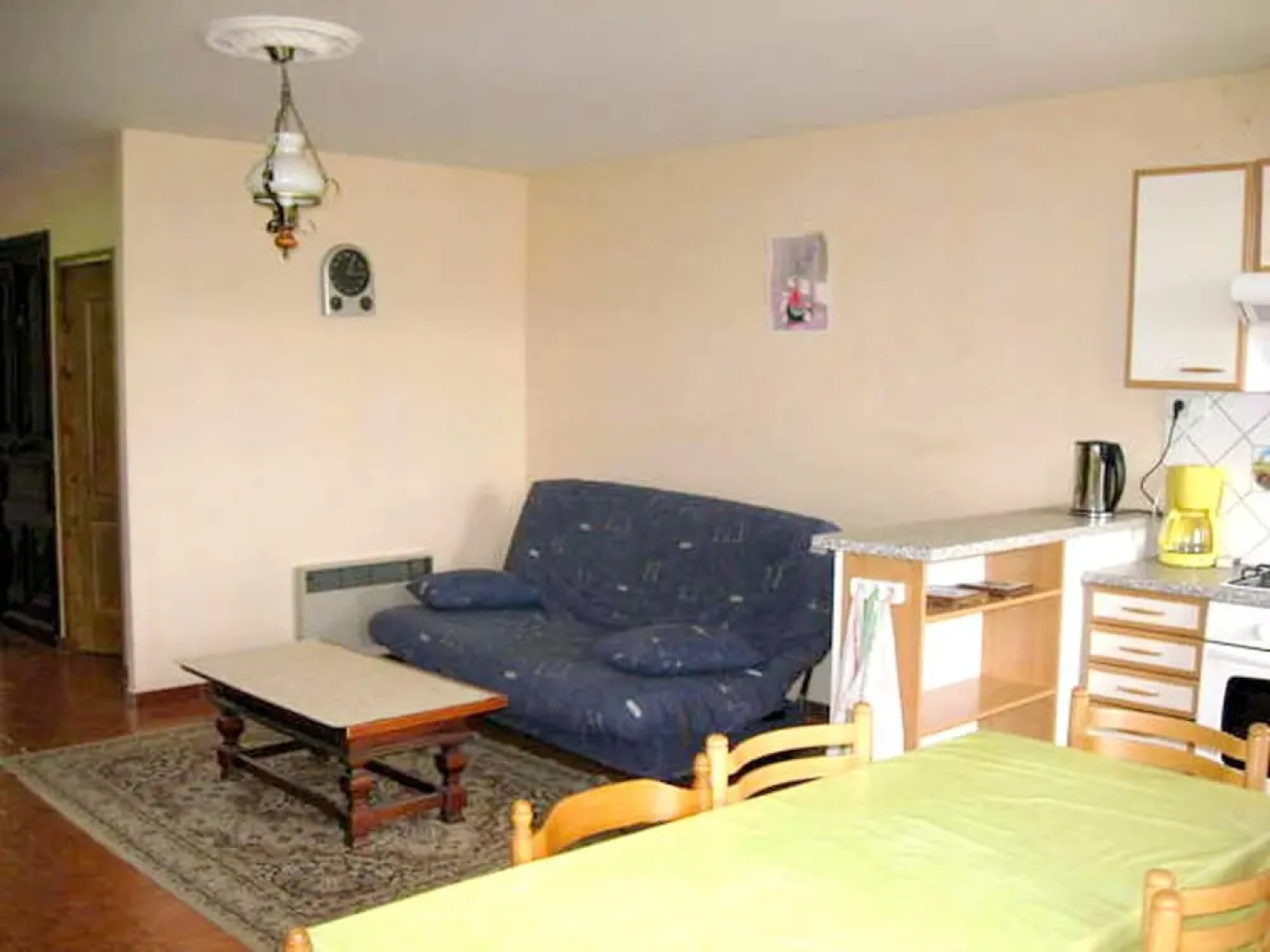 House With 2 Bedrooms in Saint-laurent-la-roche, With Enclosed Garden