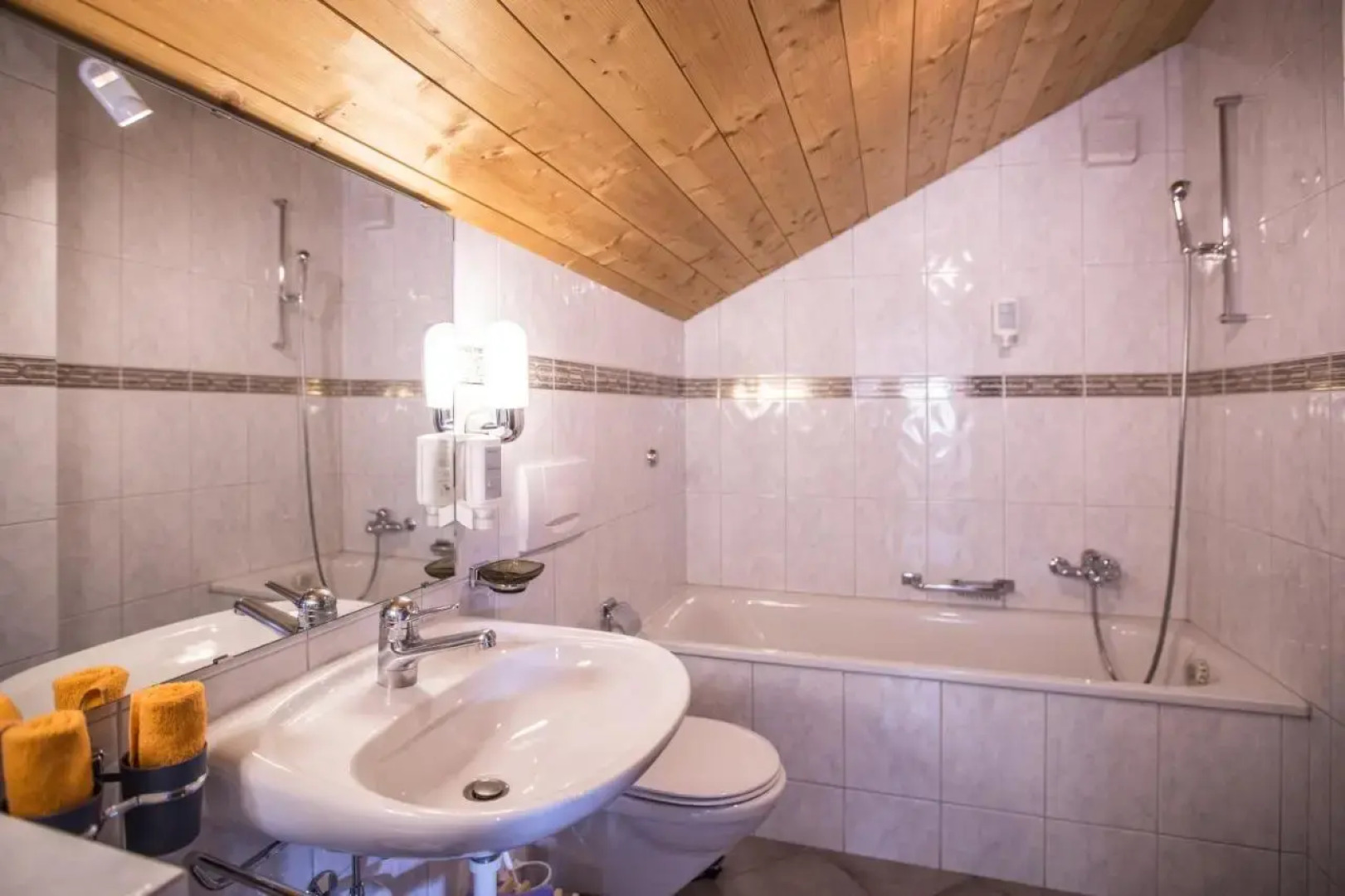 Chalamandrin Hotel und Restaurant