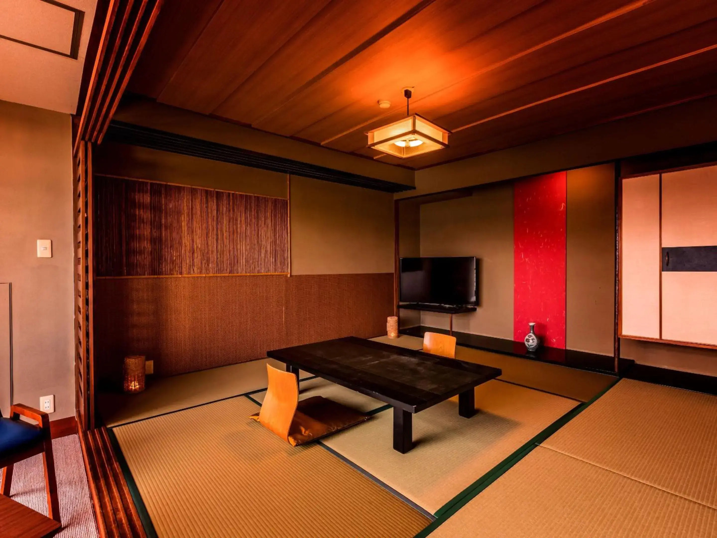 Ooedo Onsen Monogatari Premium Shirahama Saichoraku