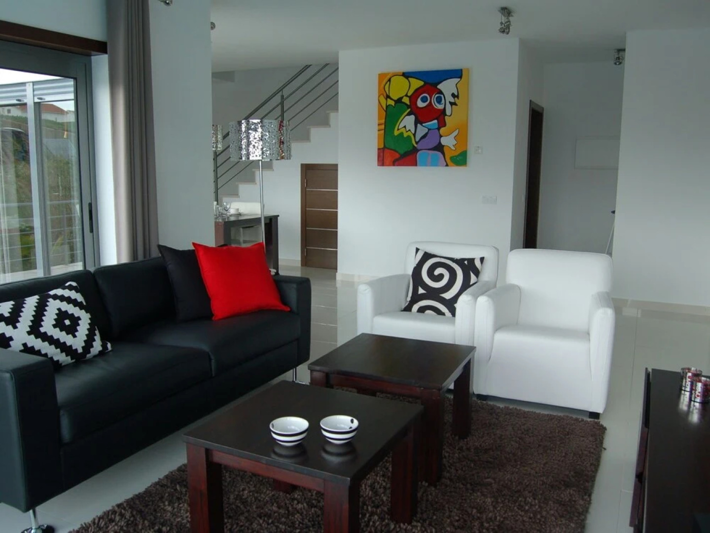 Modern villa with private pool just 400m from the sea