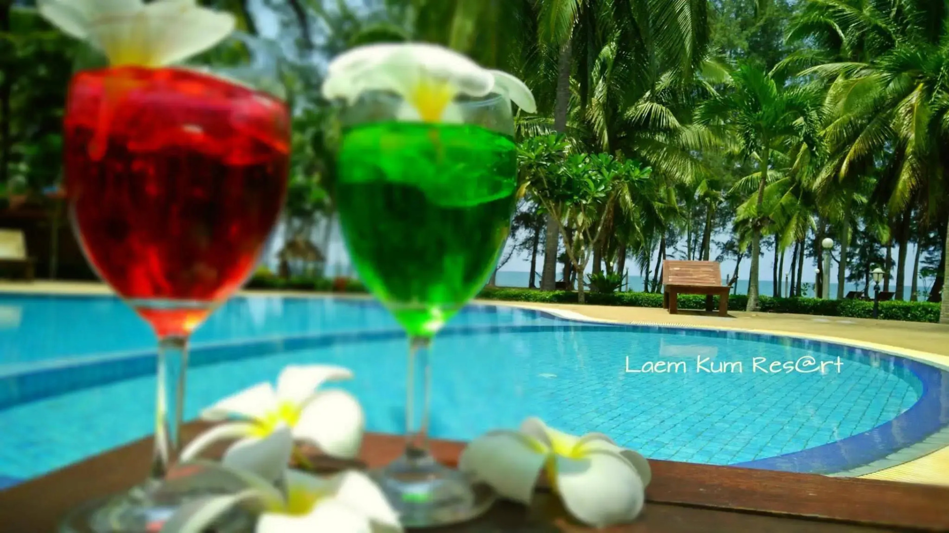 Laem Kum Beach Resort & Seafood