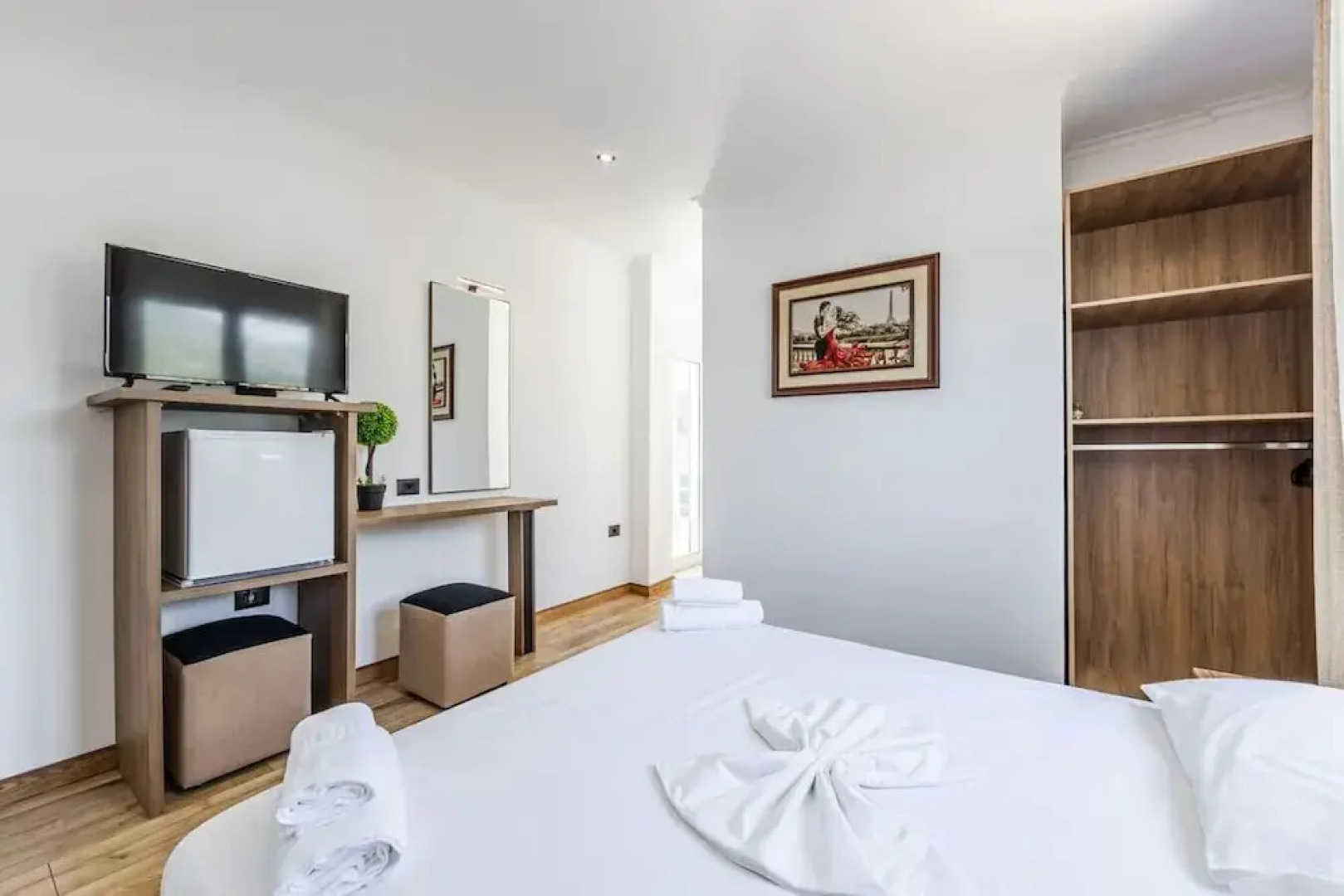 Bliss Studio in Gjirokast r