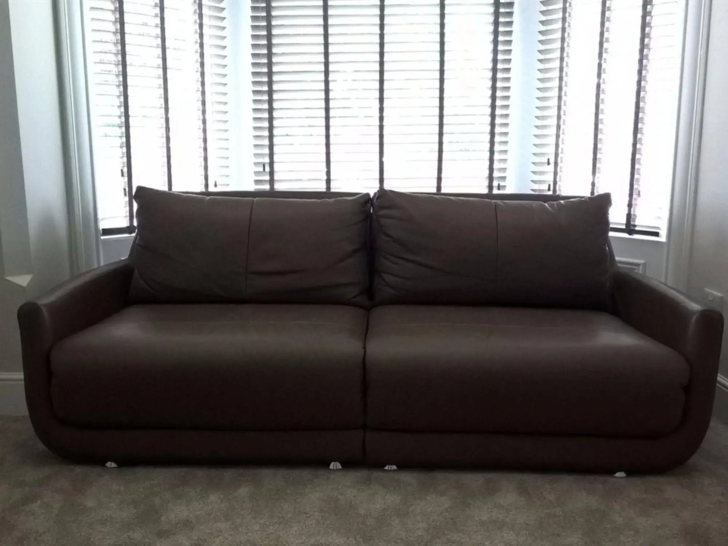 Paramount Apartments