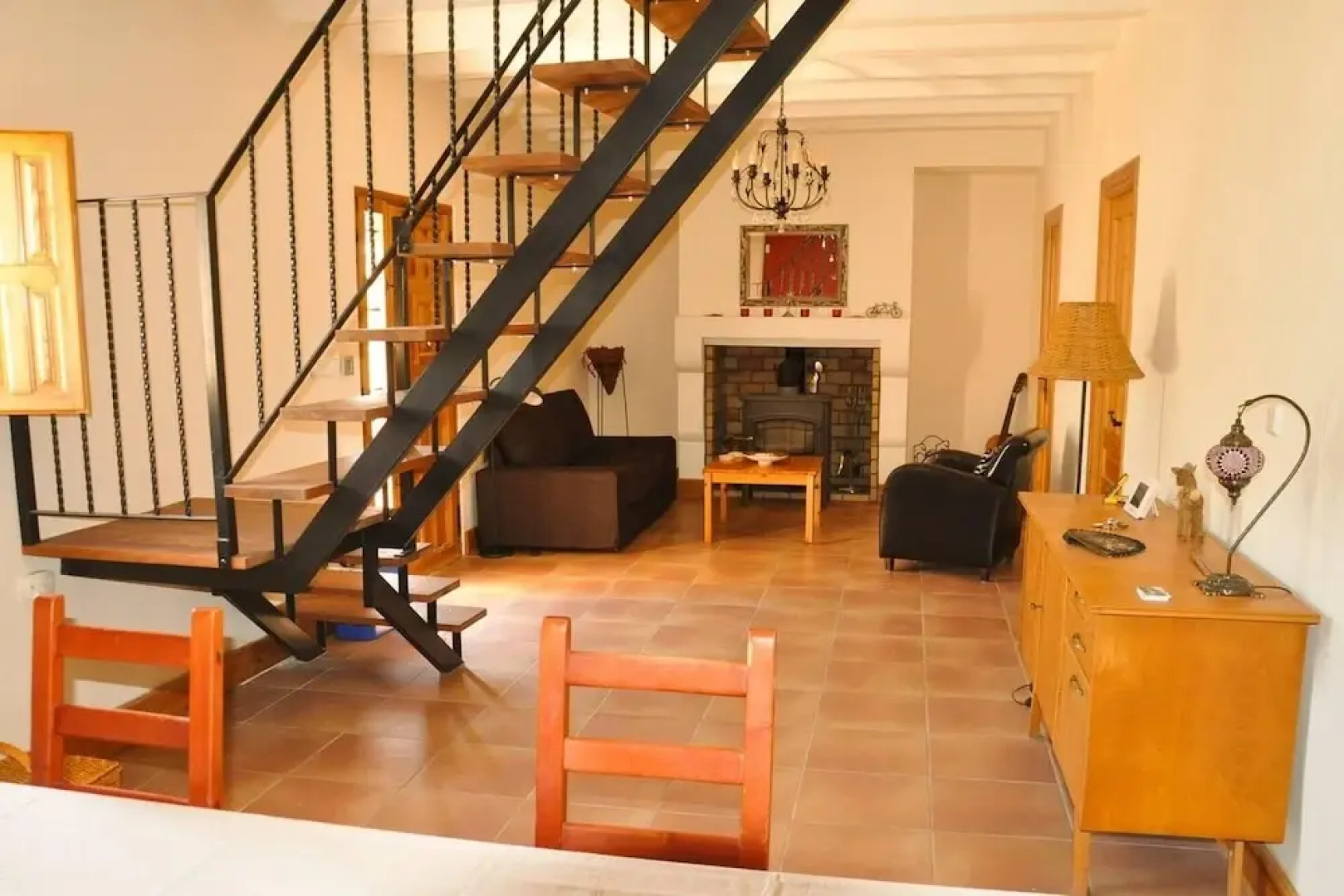 Beautiful 4-bed House in Campo de Ricote