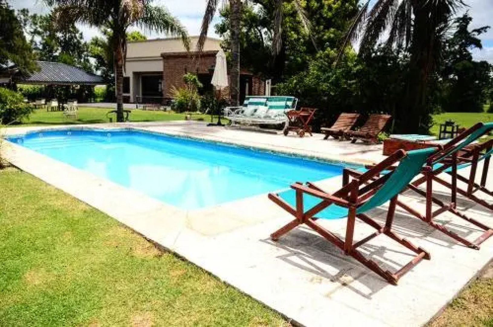 La Isolina Club De Campo