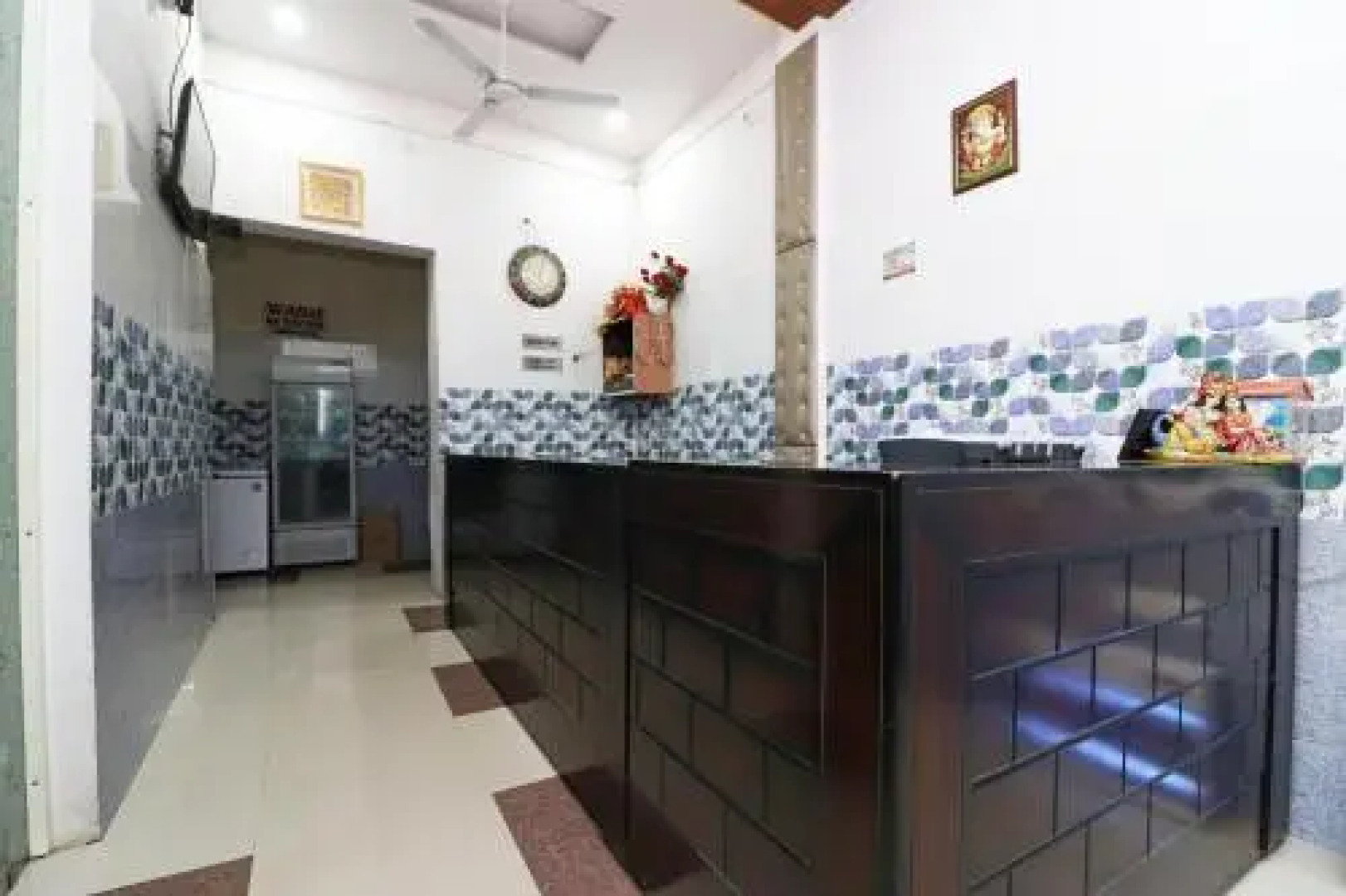 Oyo 23490 River Resort