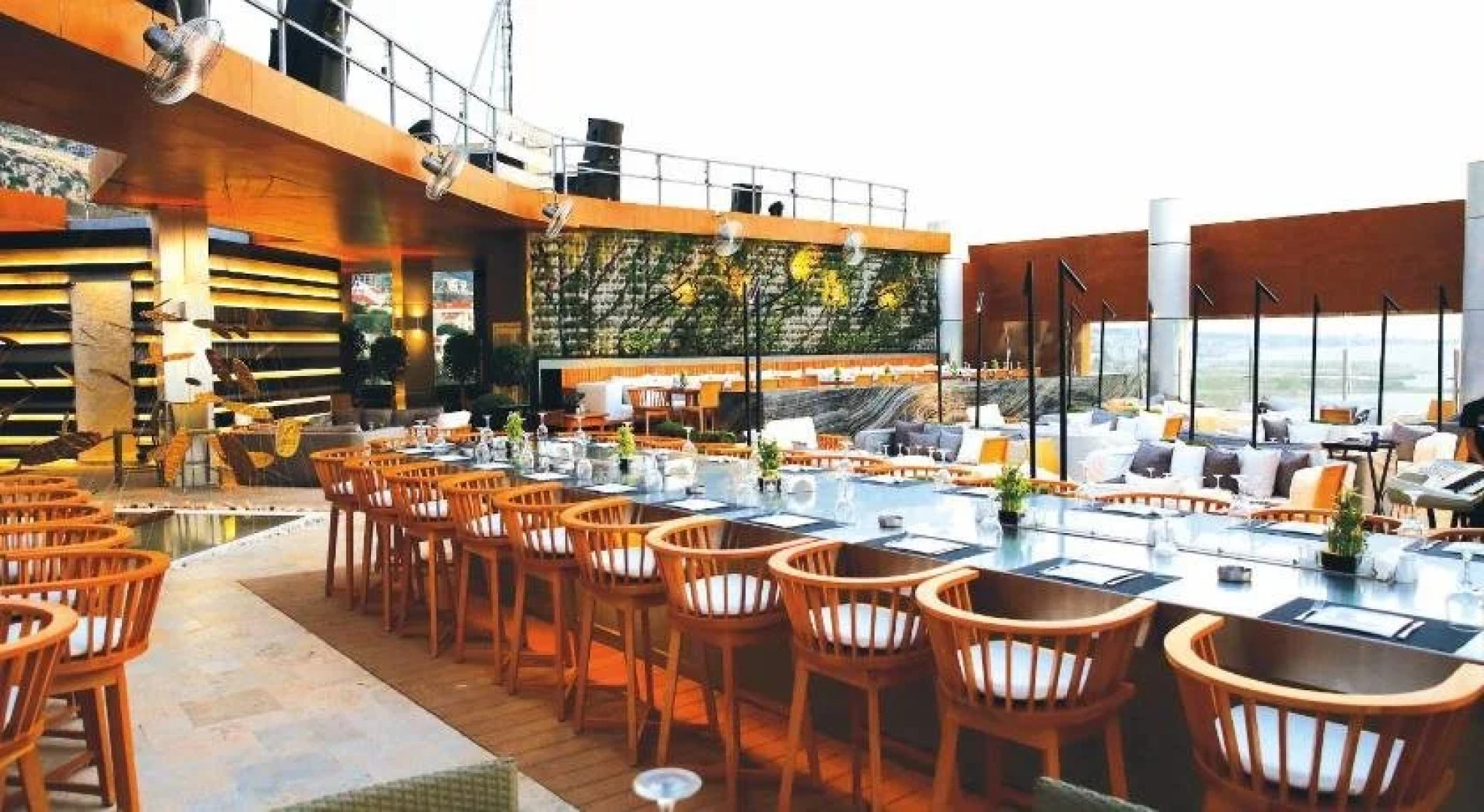 Miramar Hotel Resort & Spa