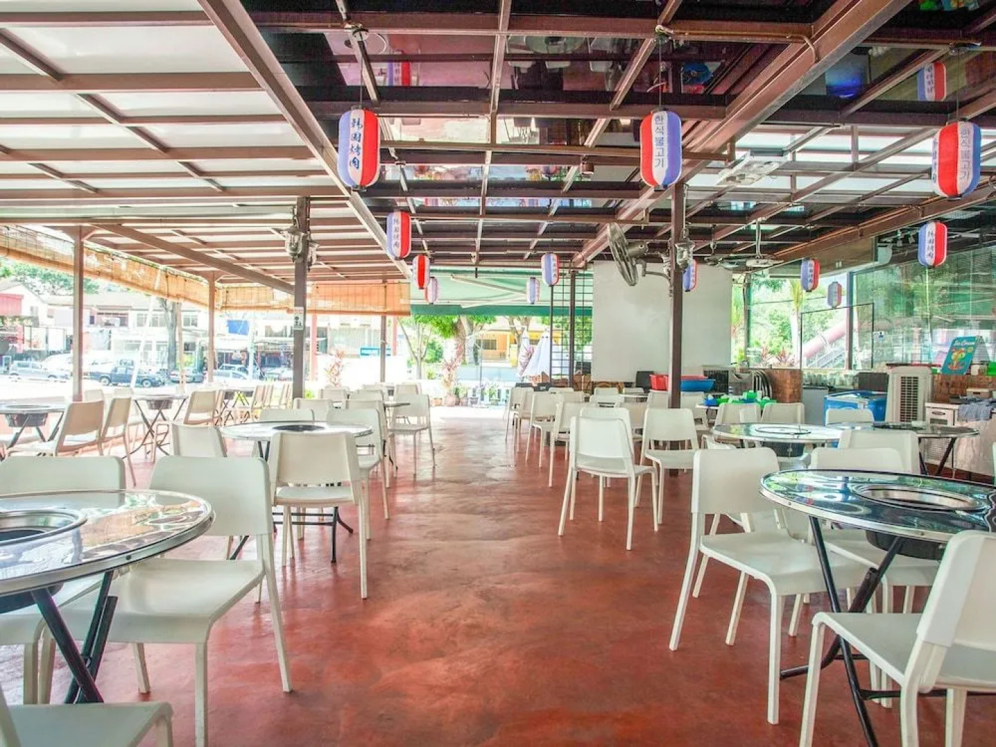 Oyo Capital O 89353 Nostalgia Boutique Hotel And Restaurant