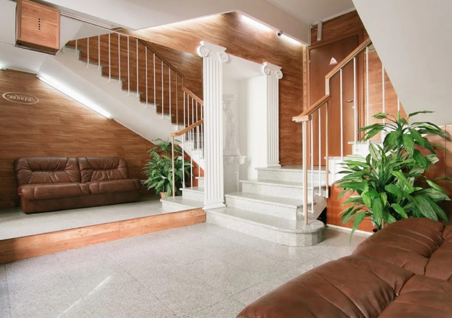 Отель «Дерибас»