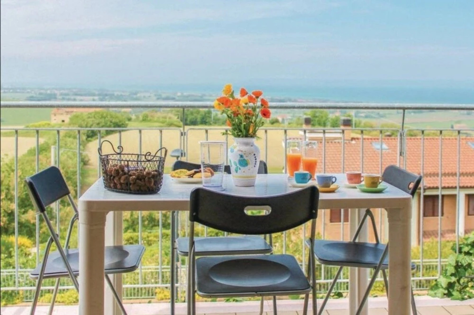 Appartamento elegante vista mare