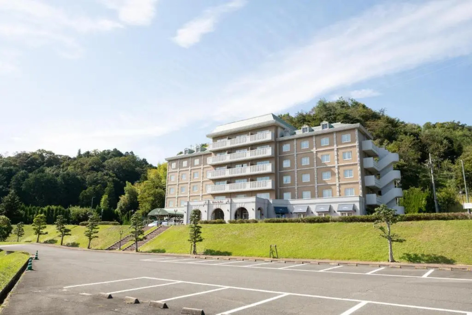 Hashidate Bay Hotel