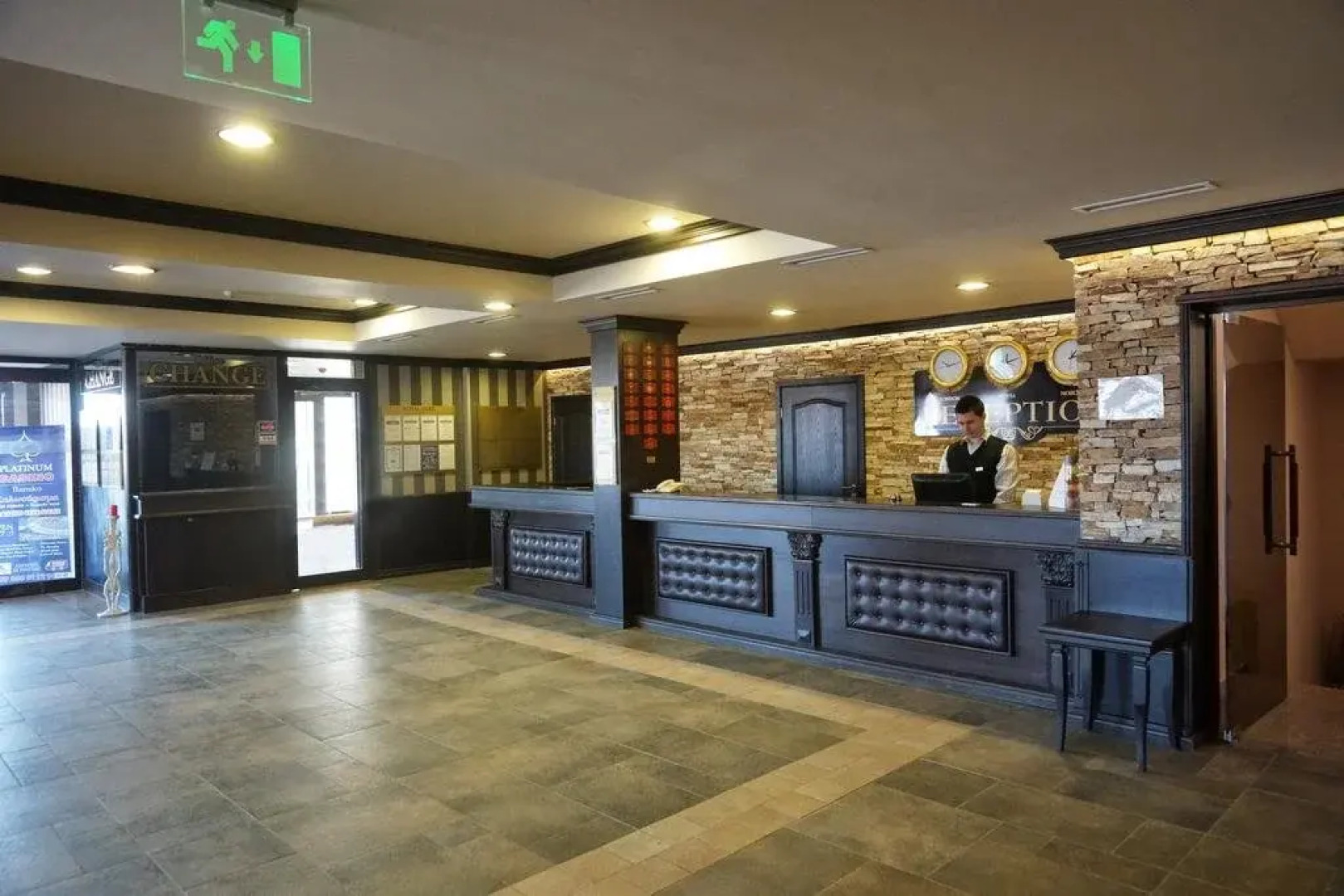 Royal Park Hotel and Apartments