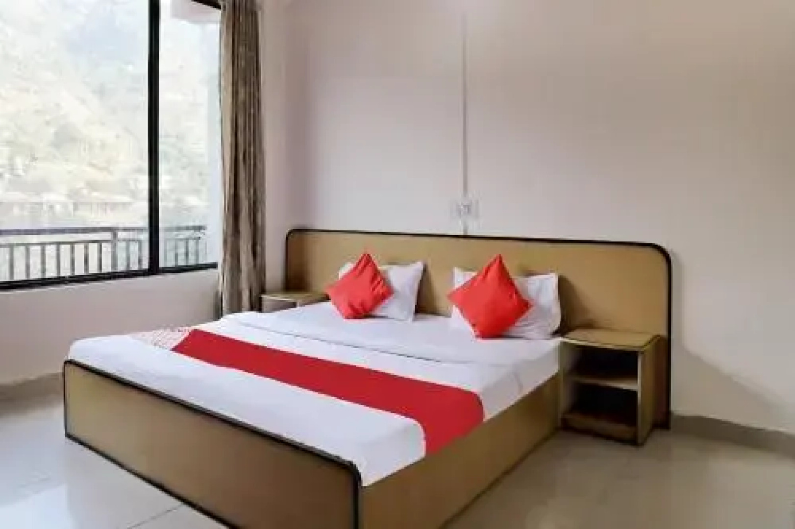 Oyo 24737 Shaivy Homestay And Saini Bhojnalay