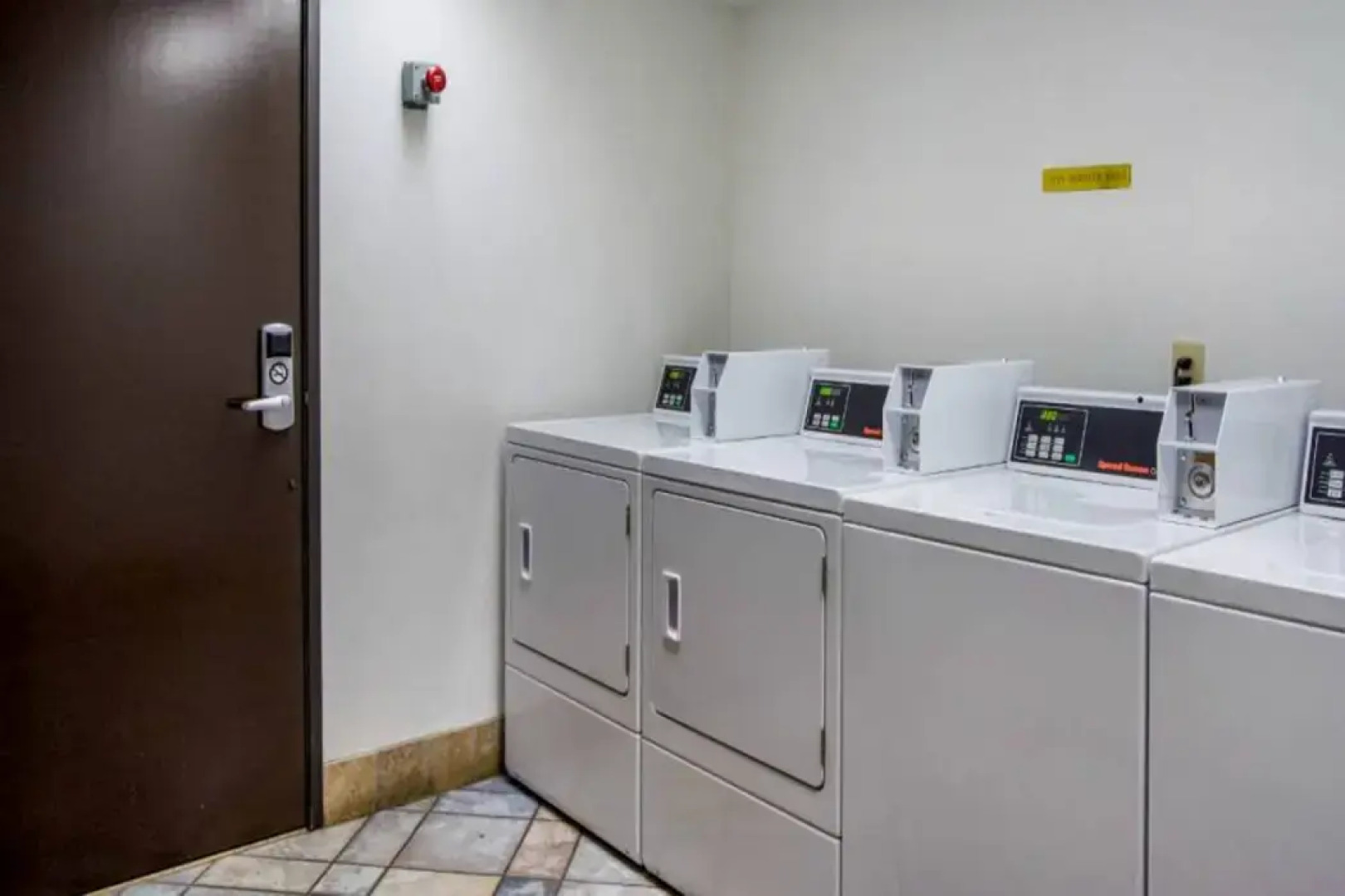 Motel 6 Wilsonville, OR - Portland