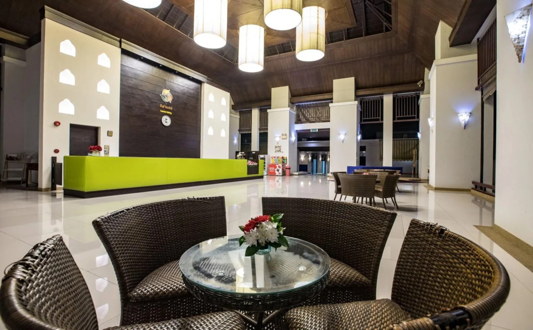 Leaves Valley Resort